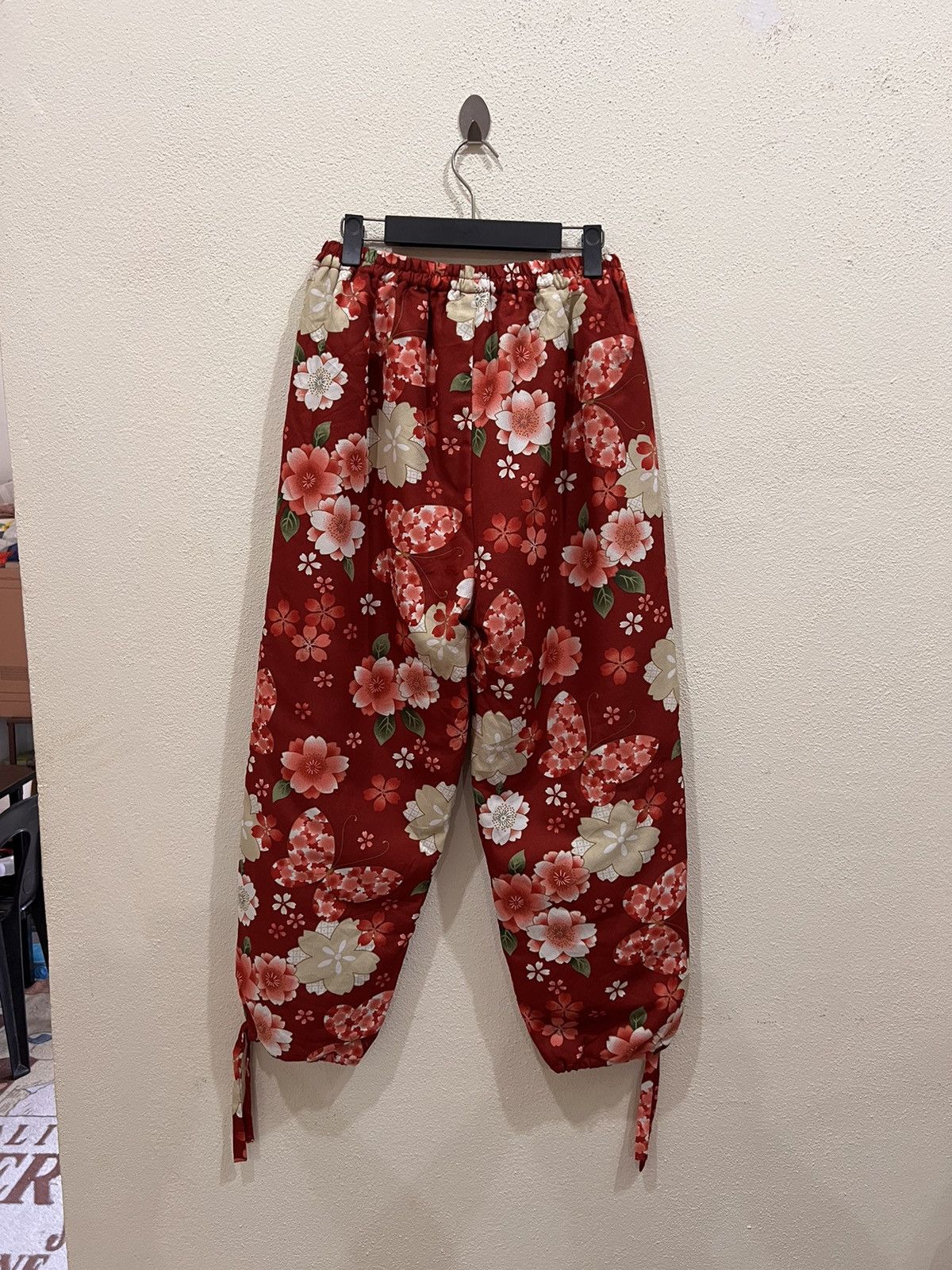 Japanese Brand Japanese Brand Overprint Flower Pant Size US 30 / EU 46 - 5 Thumbnail