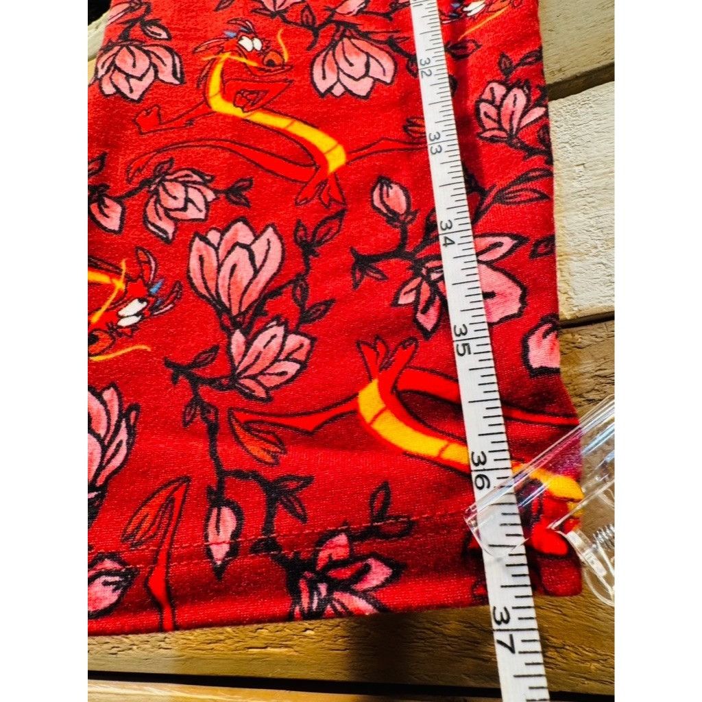 Disney DISNEY MULAN MUSHU RED FLORAL Leggings LARGE Gently Used Size 30" / US 8 / IT 44 - 6 Thumbnail