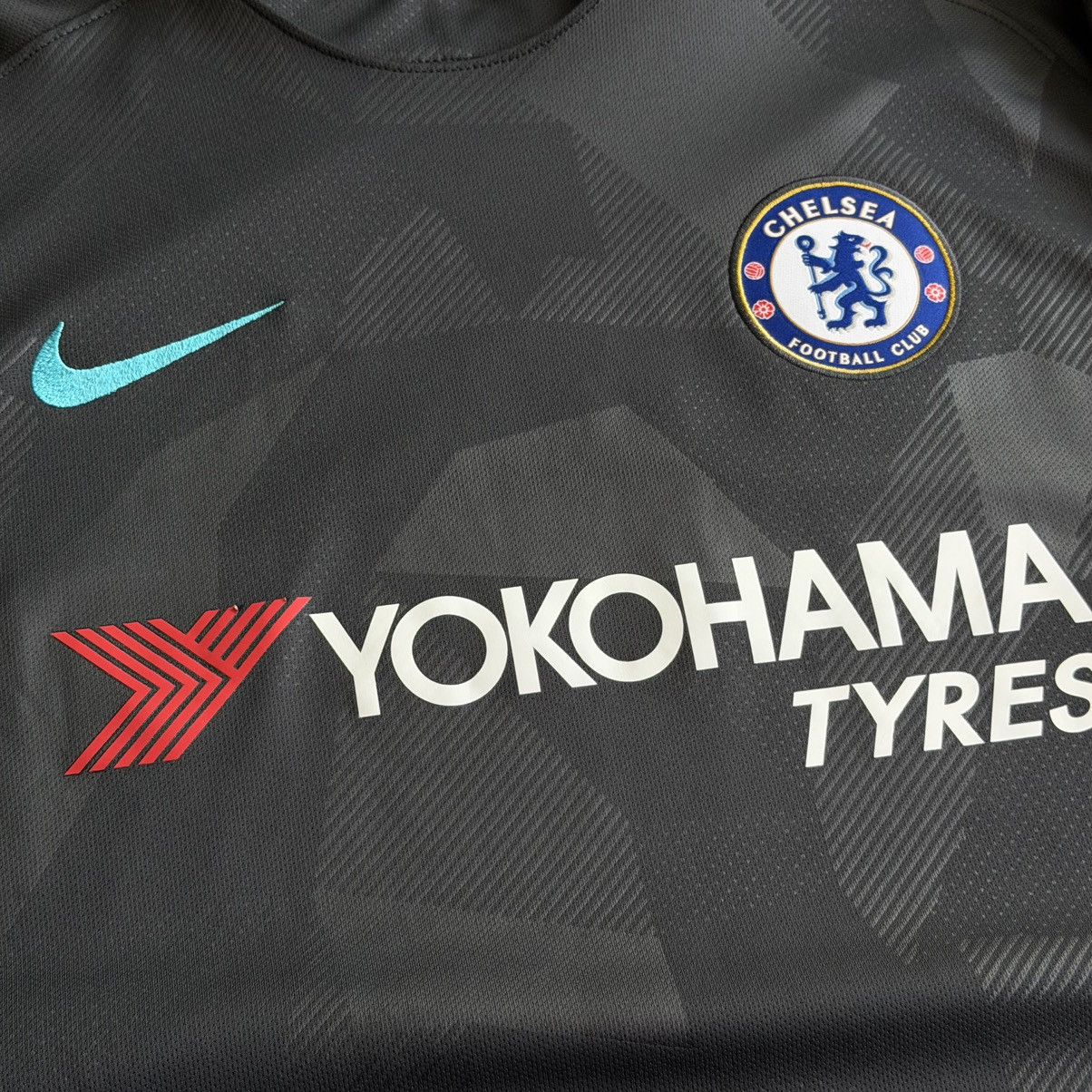 Nike Nike Chelsea FC 2017/18 3rd Football Shirt Soccer Jersey Size US L / EU 52-54 / 3 - 6 Thumbnail