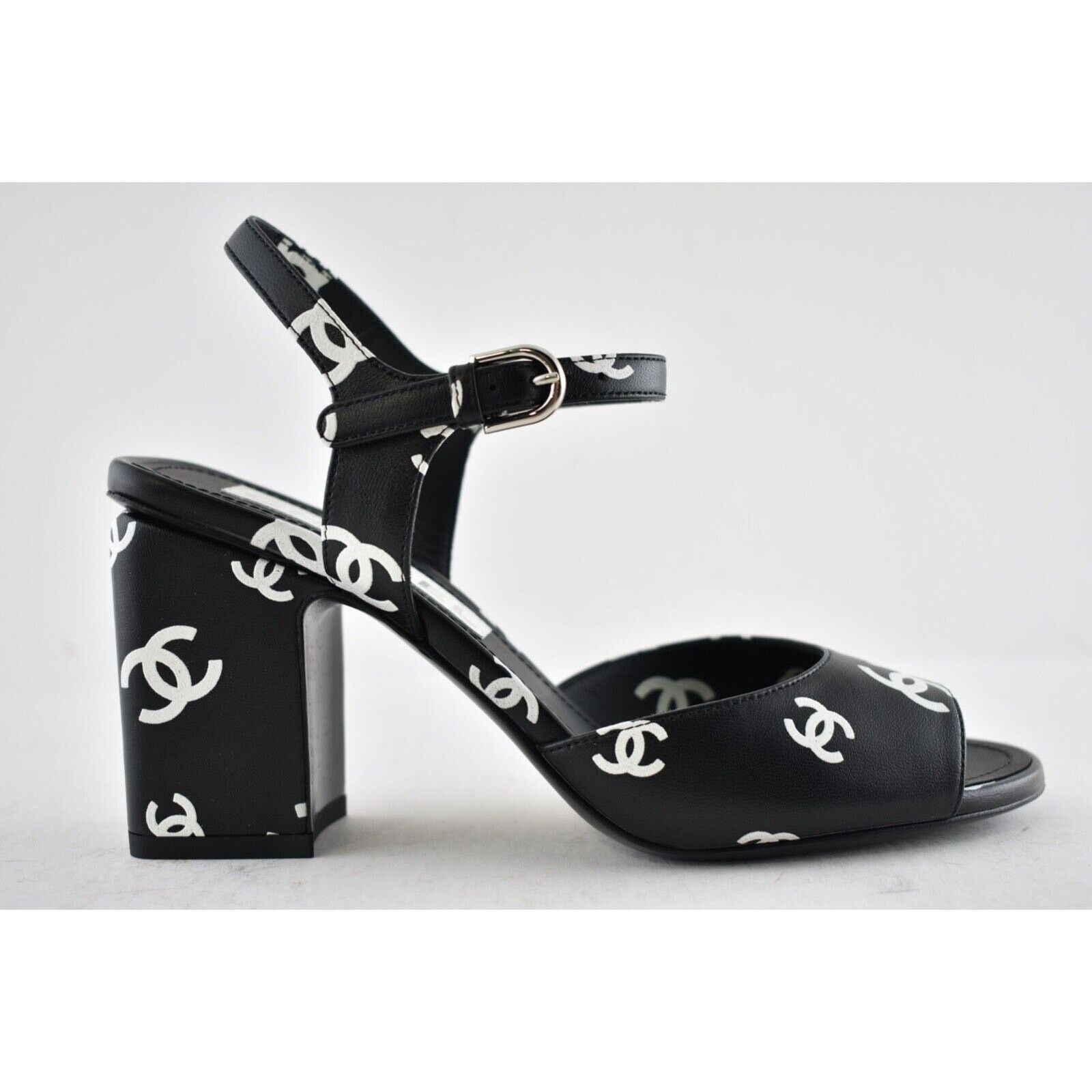 Chanel Chanel Printed Lambskin Ankle Strap Block Heel Sandal 39 Size US 9 / IT 39 - 1 Thumbnail