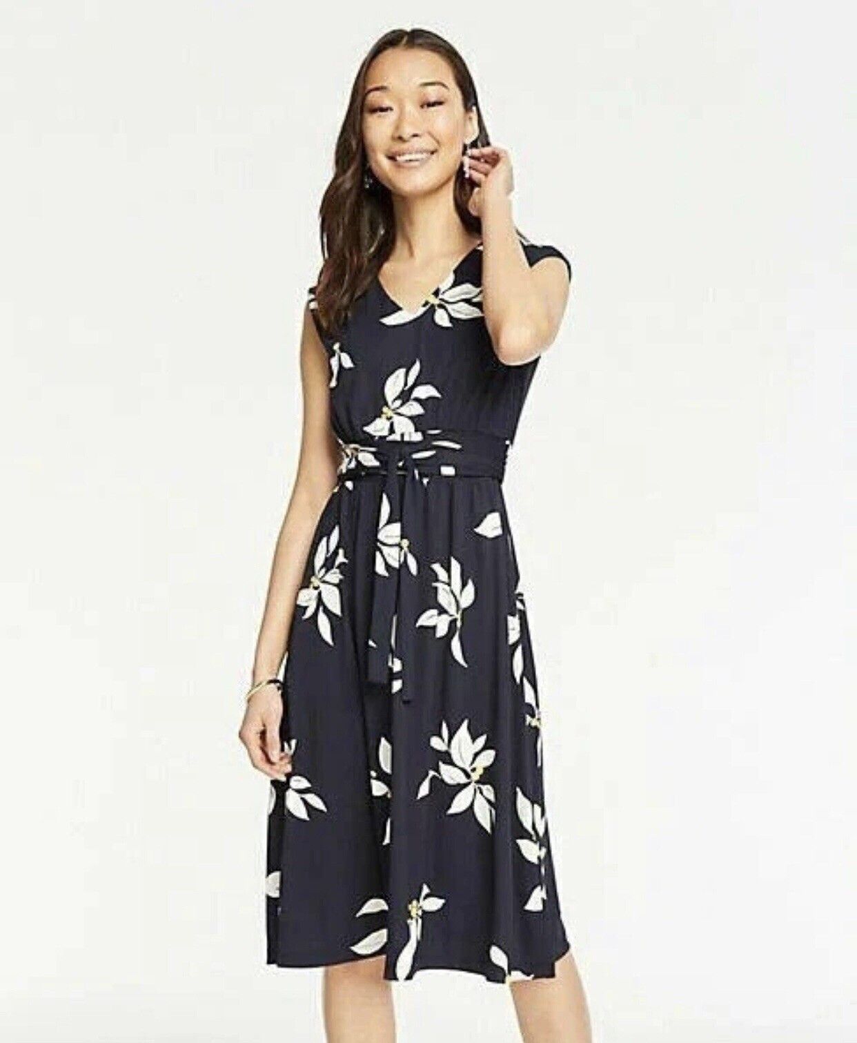 Ann Taylor Ann Taylor Womens Navy Leaves Jersey Knee Dress Size 0P Tie Size XS / US 0-2 / IT 36-38 - 12 Thumbnail