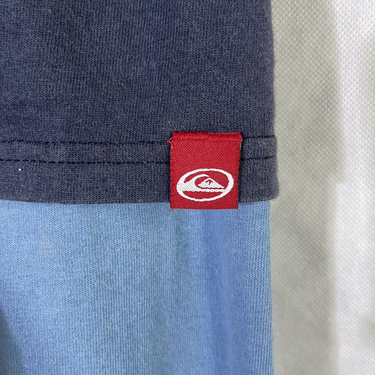 Quiksilver Vintage 90s Quiksilver Long Sleeves Fades Tshirt Size US L / EU 52-54 / 3 - 10 Thumbnail