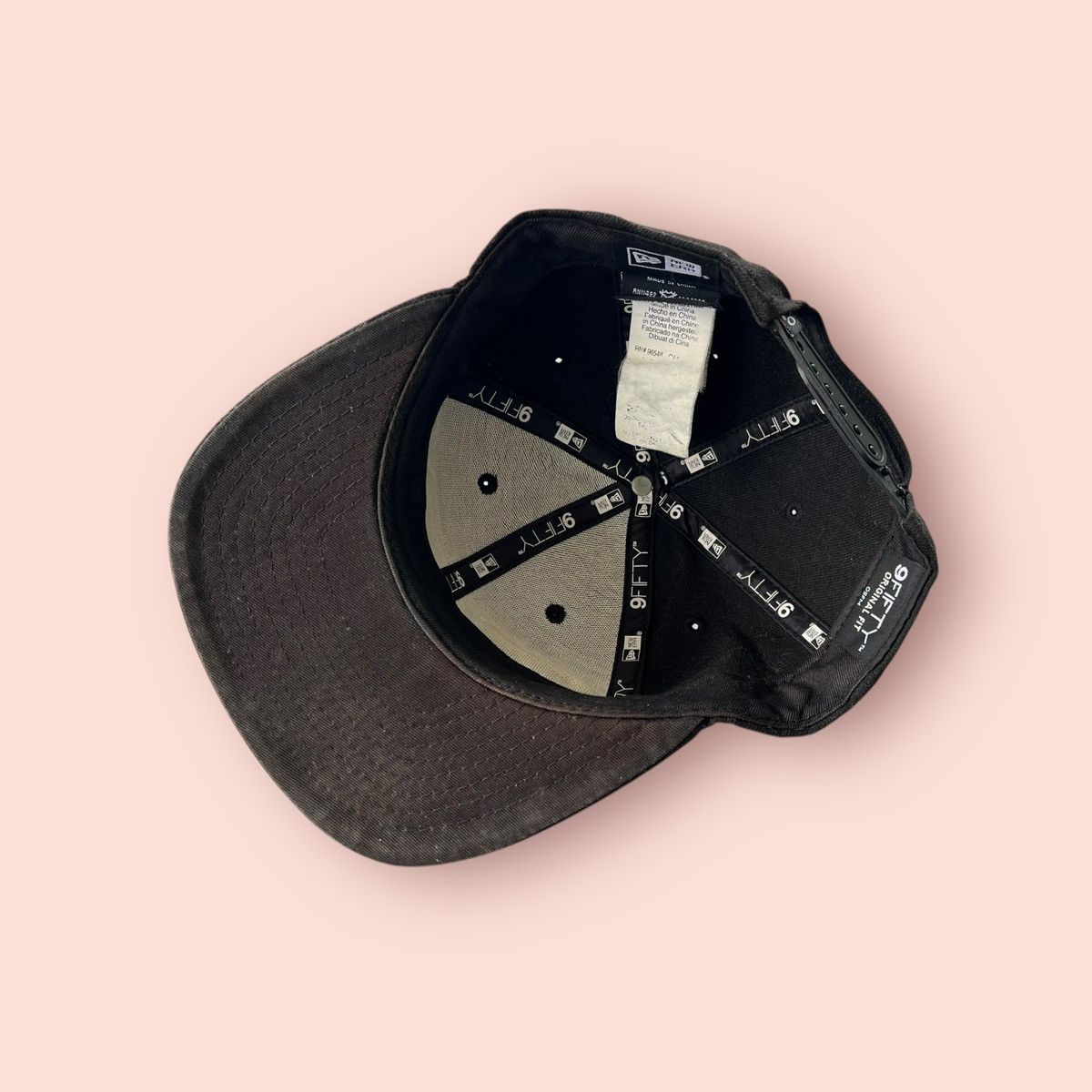 New Era × Oakley VINTAGE OAKLEY X NEW ERA SNAPBACK HAT Size ONE SIZE - 17 Thumbnail