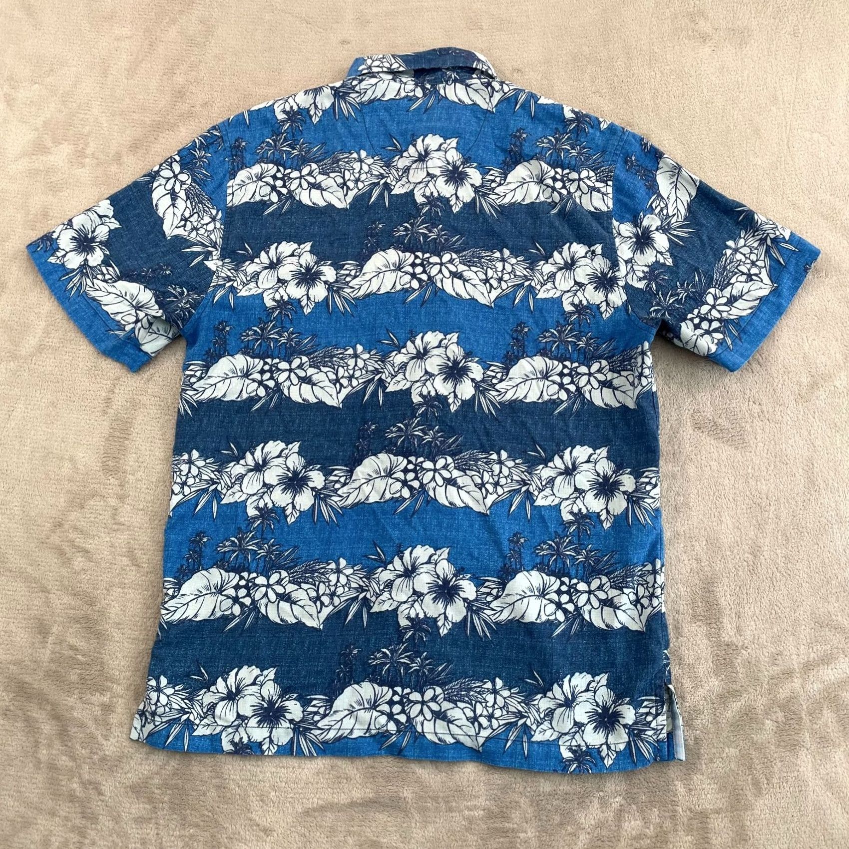 Tommy Bahama Tommy Bahama Island Zone Shirt Men Small Blue Floral Hawaiian Short Sleeve Size US S / EU 44-46 / 1 - 5 Thumbnail