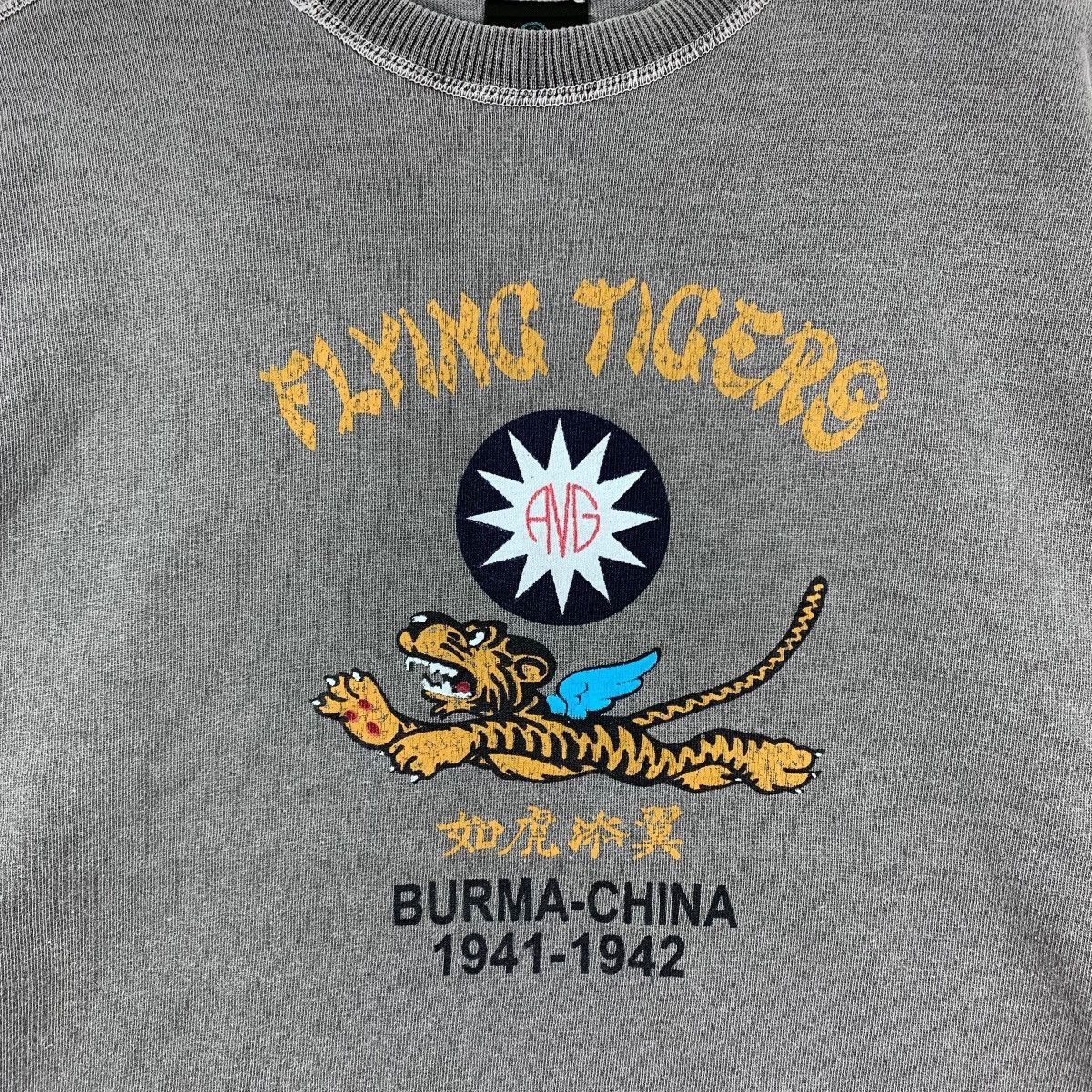 Vintage FLYING TIGERS By HOUSTON Burma-China Army Tshirt Size US L / EU 52-54 / 3 - 3 Thumbnail
