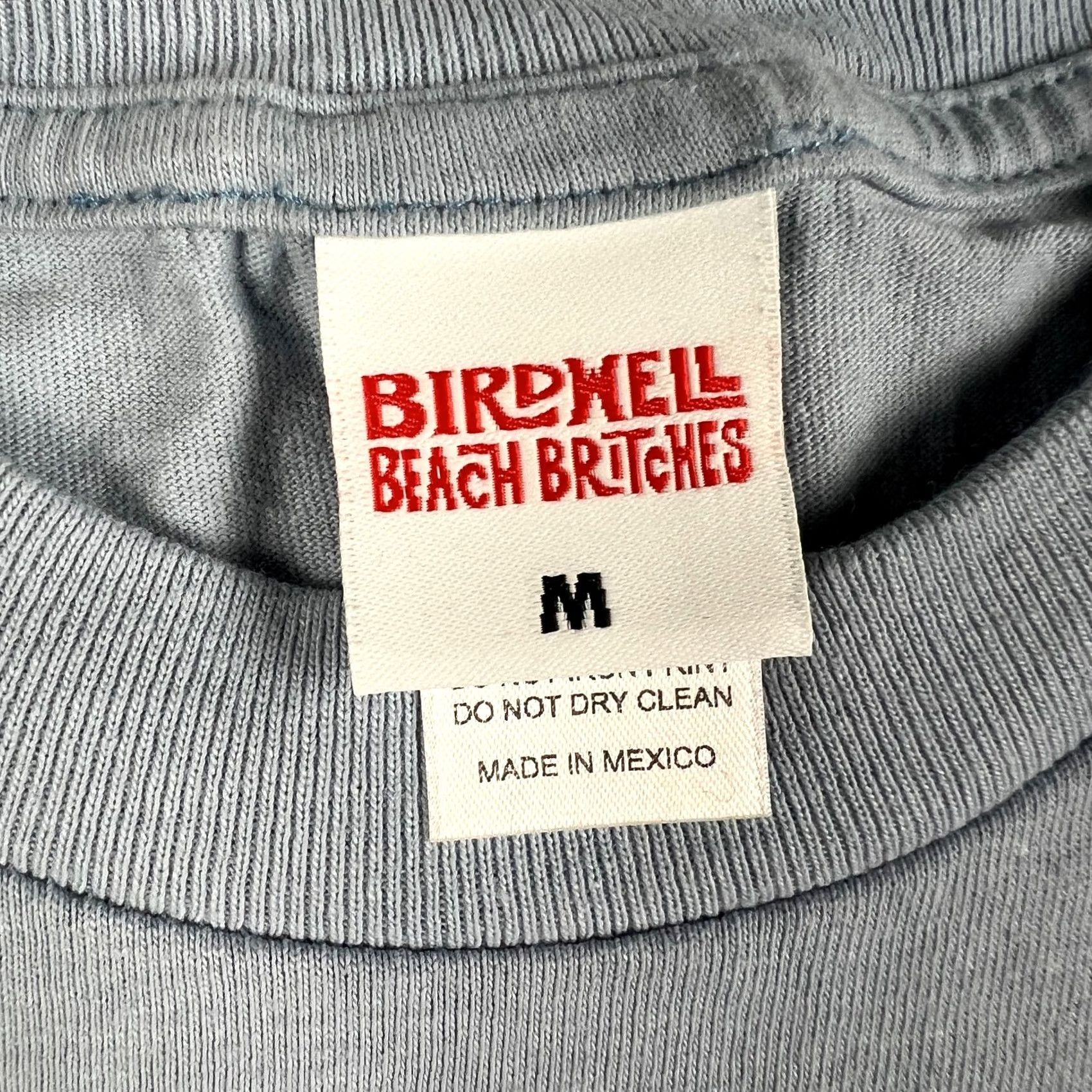 Vintage Birdwell Beach Britches Graphic Shirt Mens Blue Short Sleeve Crew Medium Regular T-Shirt Beach All Seasons Breathable Easy Care Mens Size US L / EU 52-54 / 3 - 3 Thumbnail