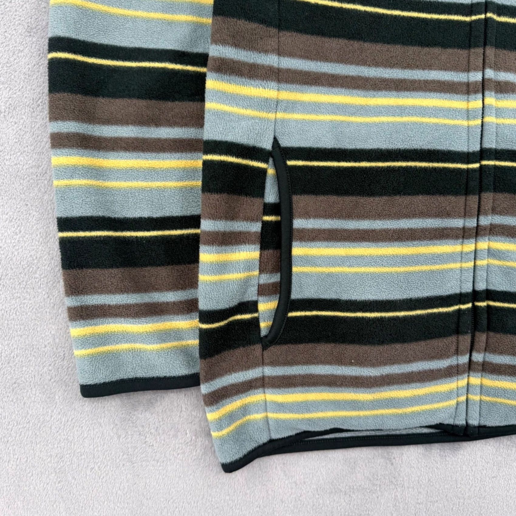 Patagonia VINTAGE Patagonia Synchilla Fleece Jacket Full Zip Striped Womens Medium Size M / US 6-8 / IT 42-44 - 3 Thumbnail
