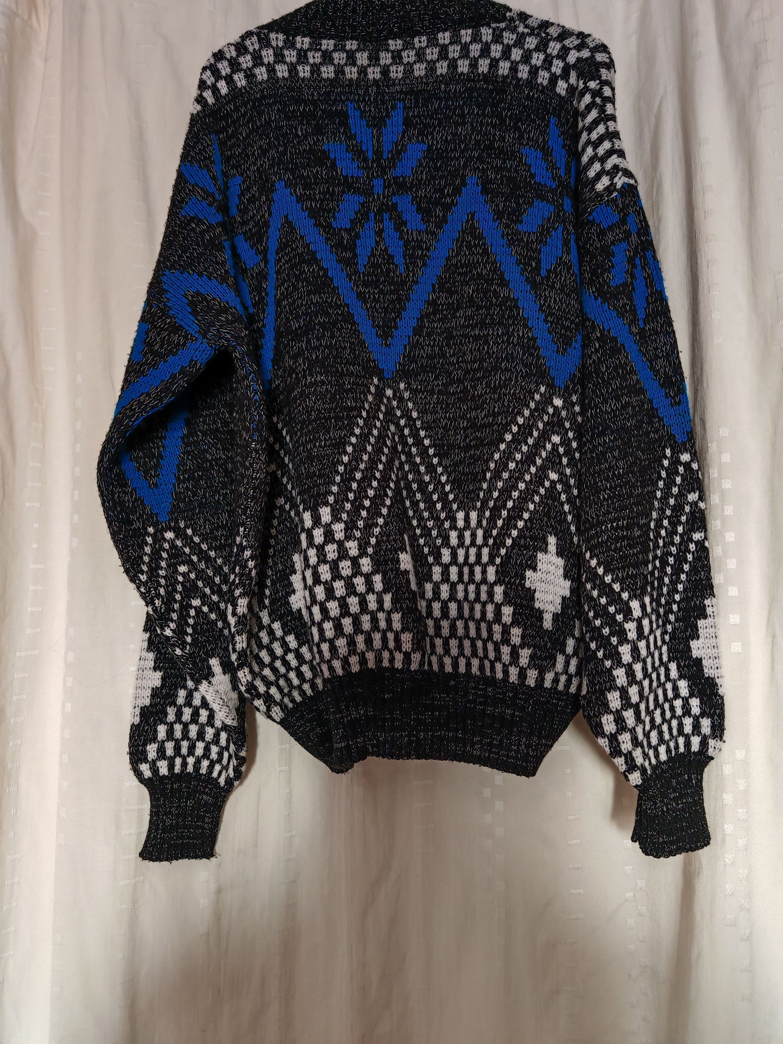Vintage Vintage 90s Funky Geometric Print Jumper Shawl Collar size M Size US M / EU 48-50 / 2 - 6 Thumbnail
