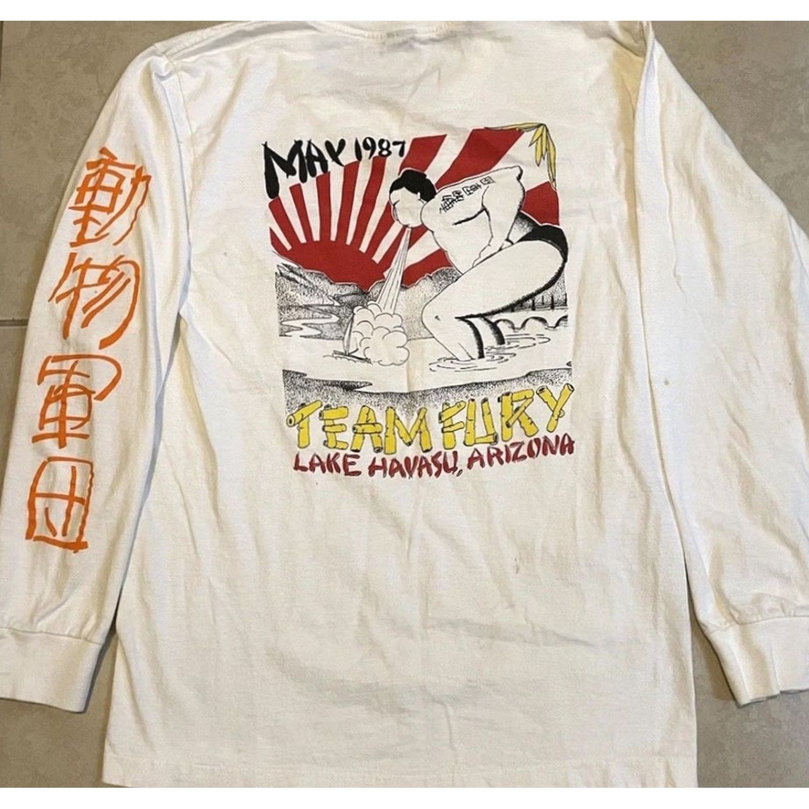 Vintage VINTAGE Lake Havasu Sumo Wrestling Tournament Faded Shirt S Arizona Grunge 80s 90s Graphic Tee White Mens Small Single Stitch USA minimal wear Size US S / EU 44-46 / 1 - 2 Thumbnail
