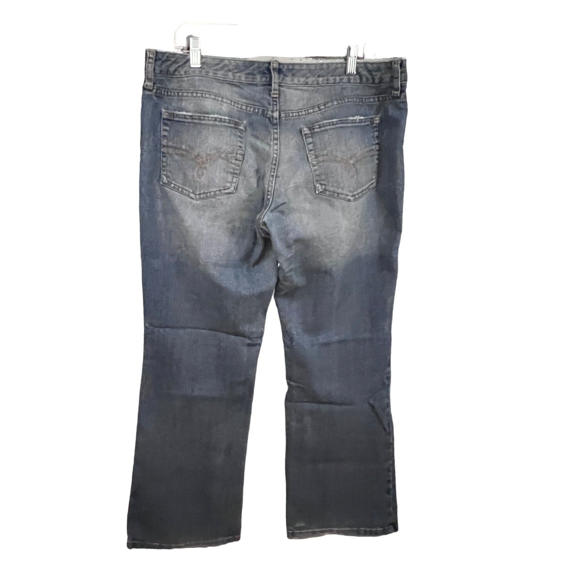 American Rag American Rag Blue Denim Distressed Bootcut Jeans Plus 13S Me Size 36" / US 14 / IT 50 - 2 Thumbnail
