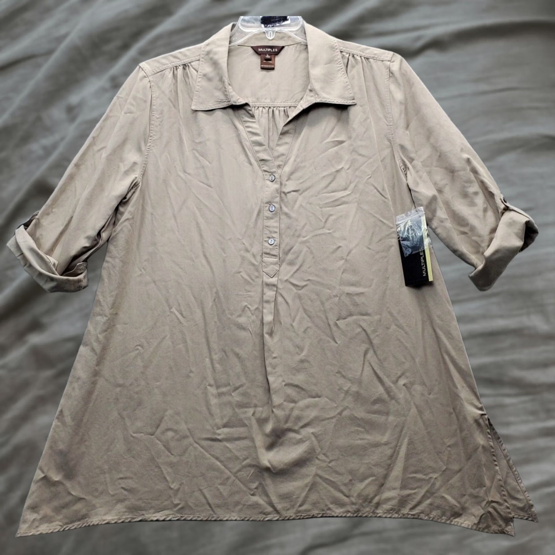 Vintage Multiples Tunic Shirt Womens L Brown Roll Tab Sleeve Collared Button 1/4 Button Blouse Shirt Size L / US 10 / IT 46 - 1 Thumbnail
