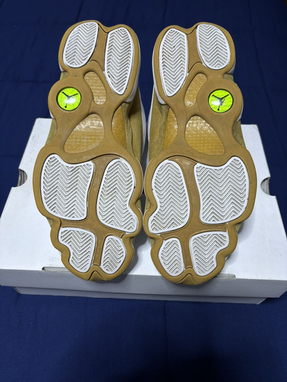Jordan Brand Jordan 13 Retro Wheat 2023 Size 10.5 Size US 10.5 / EU 43-44 - 5 Thumbnail