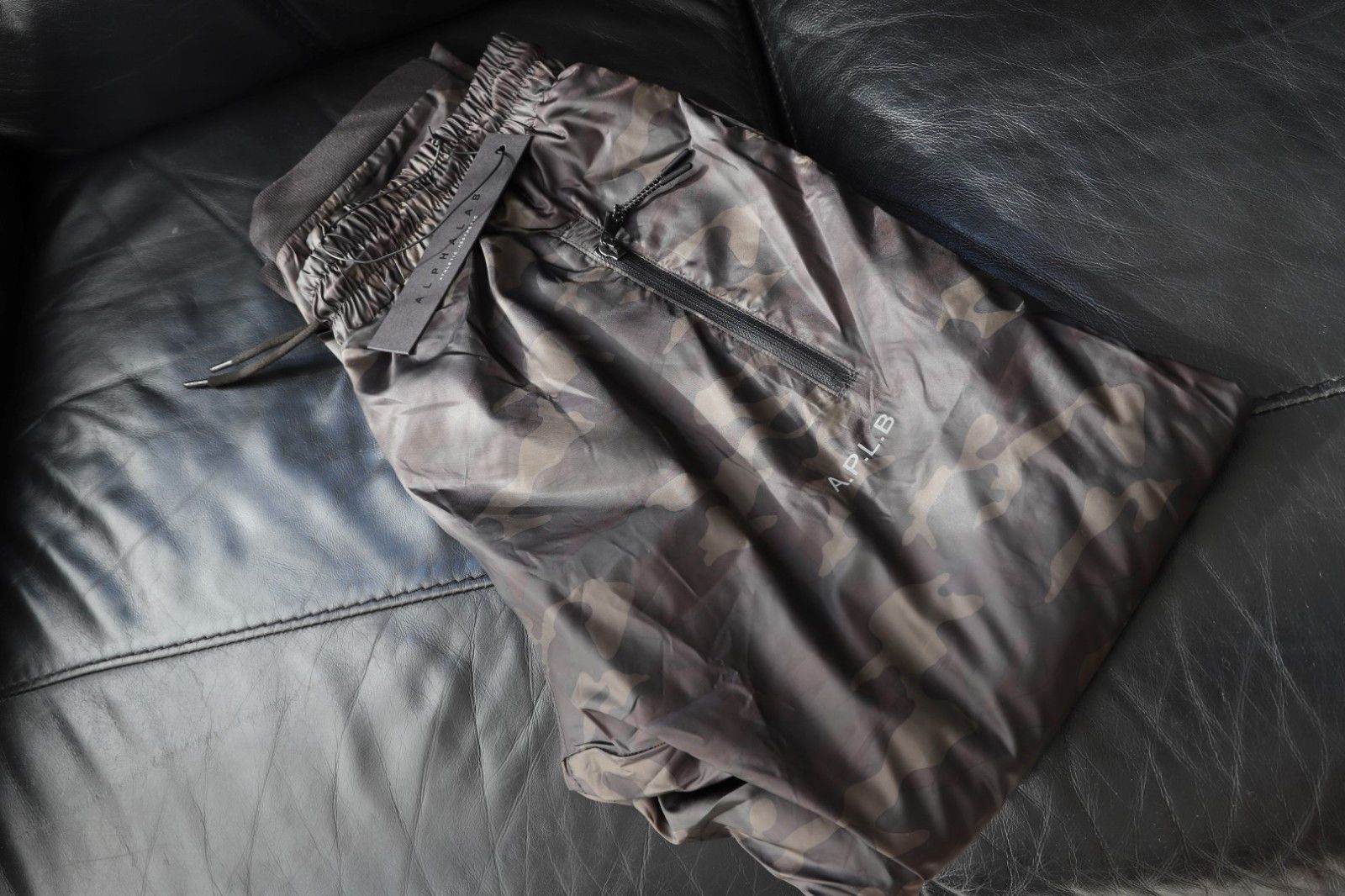 Alpha Industries jogger carra camo nylon small Size US 29 - 3 Thumbnail