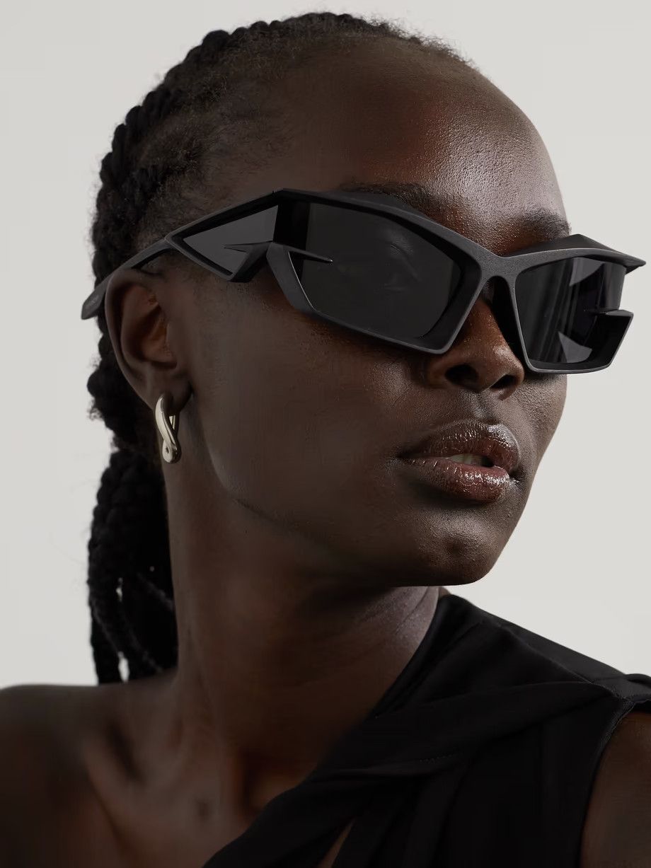 Givenchy o1srvl11e1024 Size: OS / Giv Cut Glasses in Black Size ONE SIZE - 2 Thumbnail