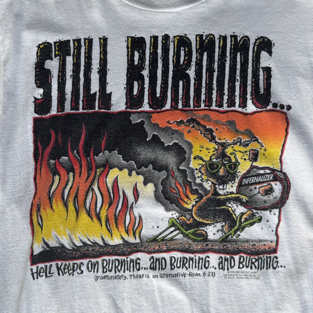 Delta 1993 Turn Or Burn graphic Tee Single Stitch Mens Medium Size US M / EU 48-50 / 2 - 2 Thumbnail