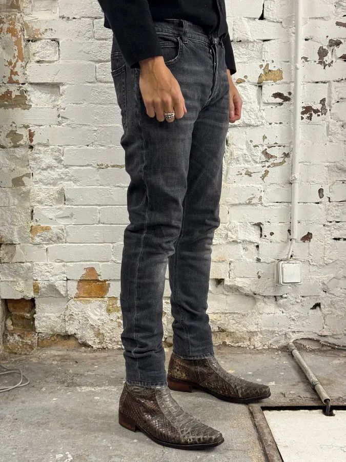 Balmain 2000s Balmain Black Faded Slim Denim Jeans Size US 31 - 3 Thumbnail
