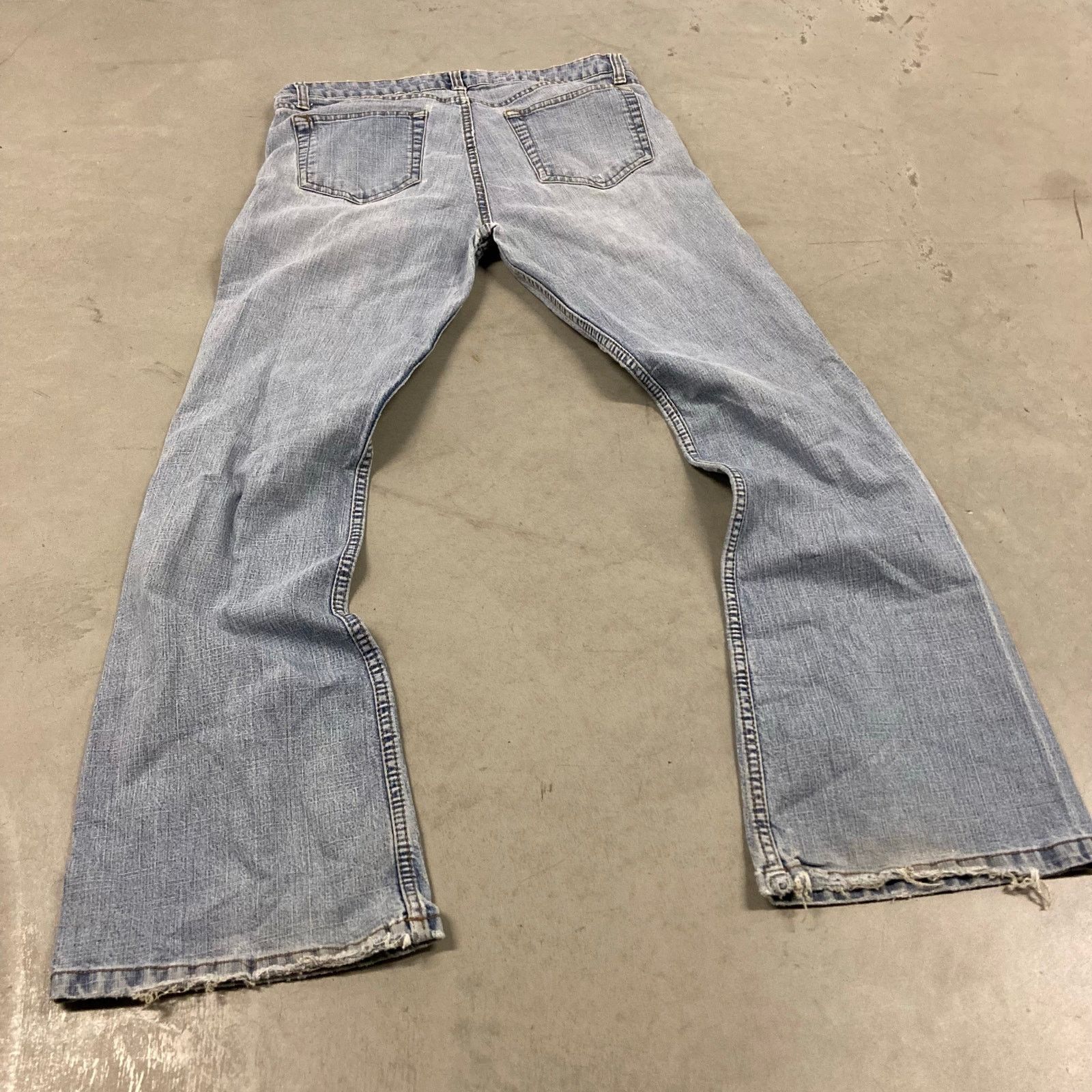 Vintage y2k low rise duck head bootcut Jeans 30x29 Size US 30 / EU 46 - 2 Thumbnail