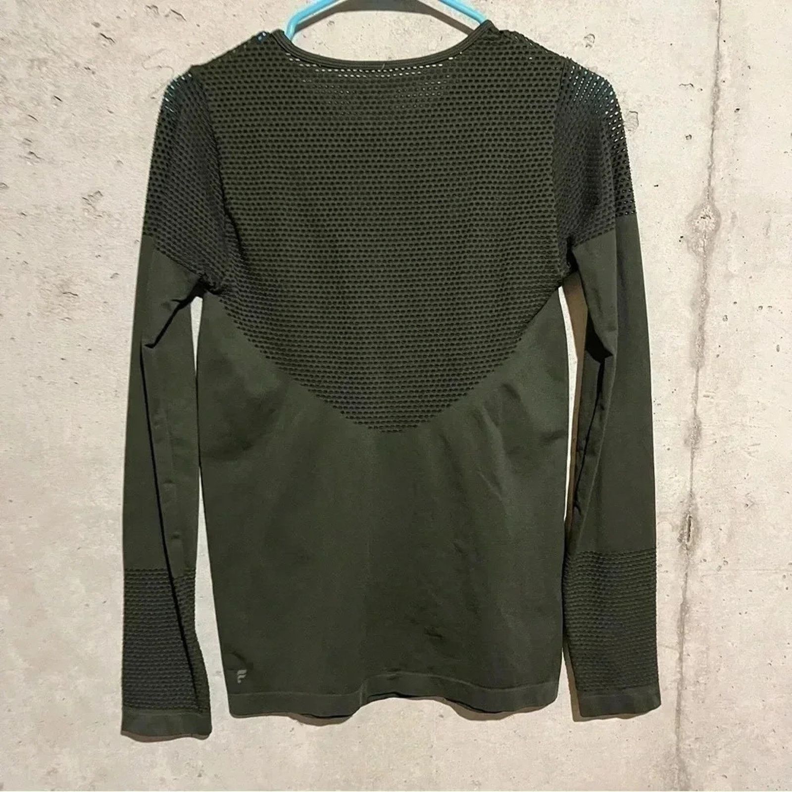 Fabletics Fabletics Musetta long sleeve top compression Sz Medium Size M / US 6-8 / IT 42-44 - 4 Thumbnail