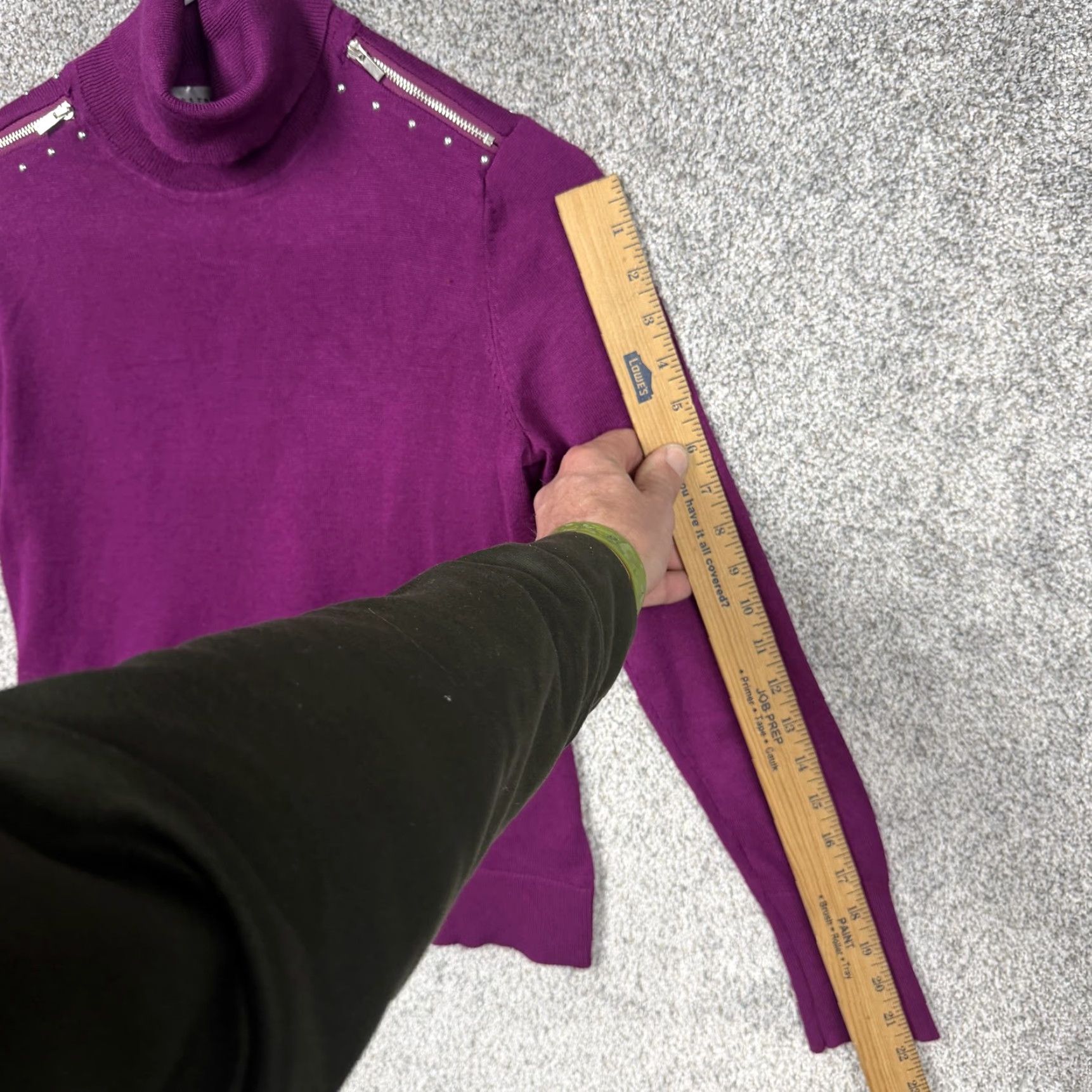 Vintage Retrology Sweater Womens S Purple Turtleneck Studded Shoulder Zipper Edgy Chic Size S / US 4 / IT 40 - 3 Thumbnail