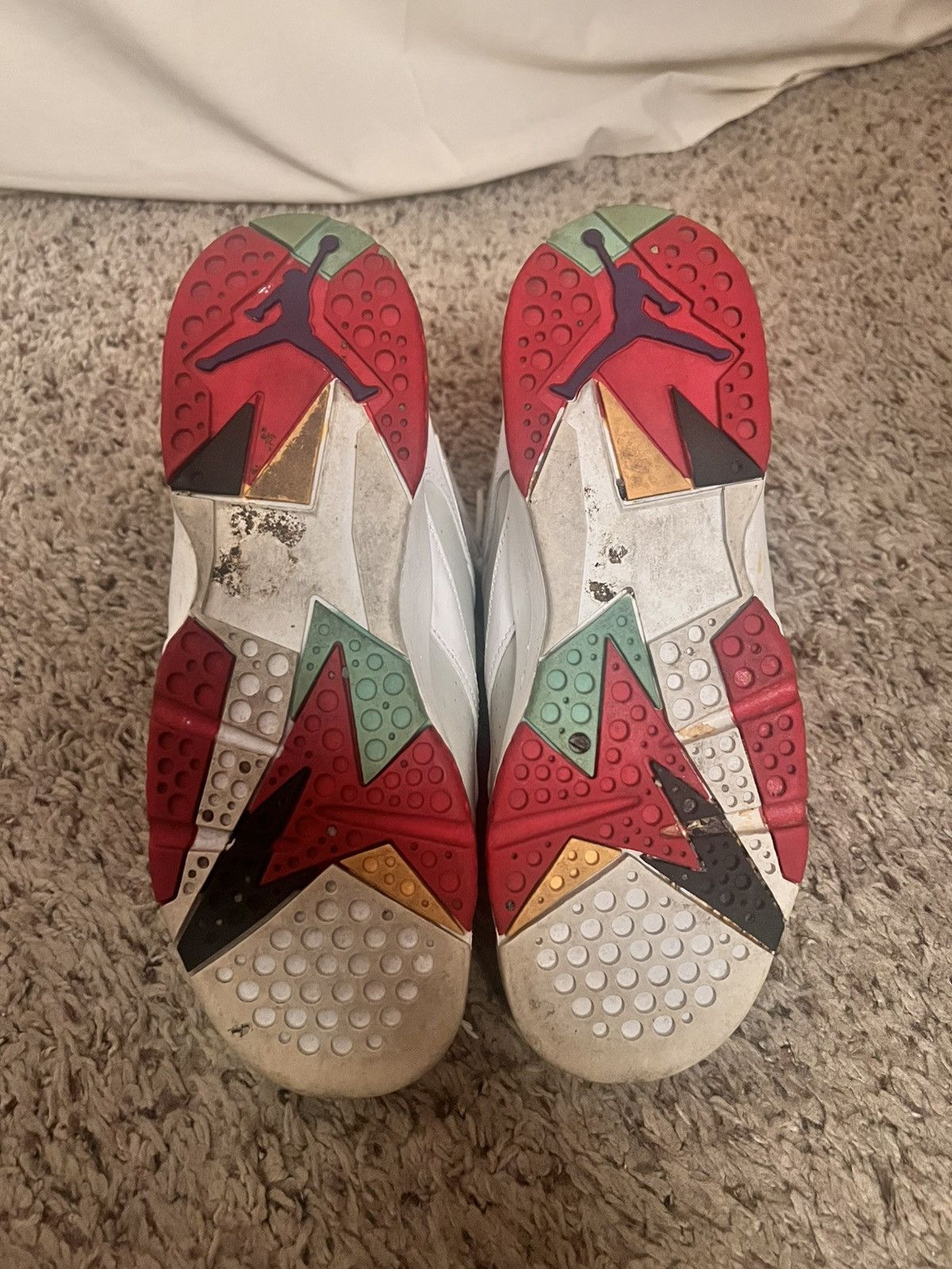 Jordan Brand × Nike Jordan 7 Retro Hare (2015) (GS) Size US 5.5 / EU 38 - 5 Thumbnail