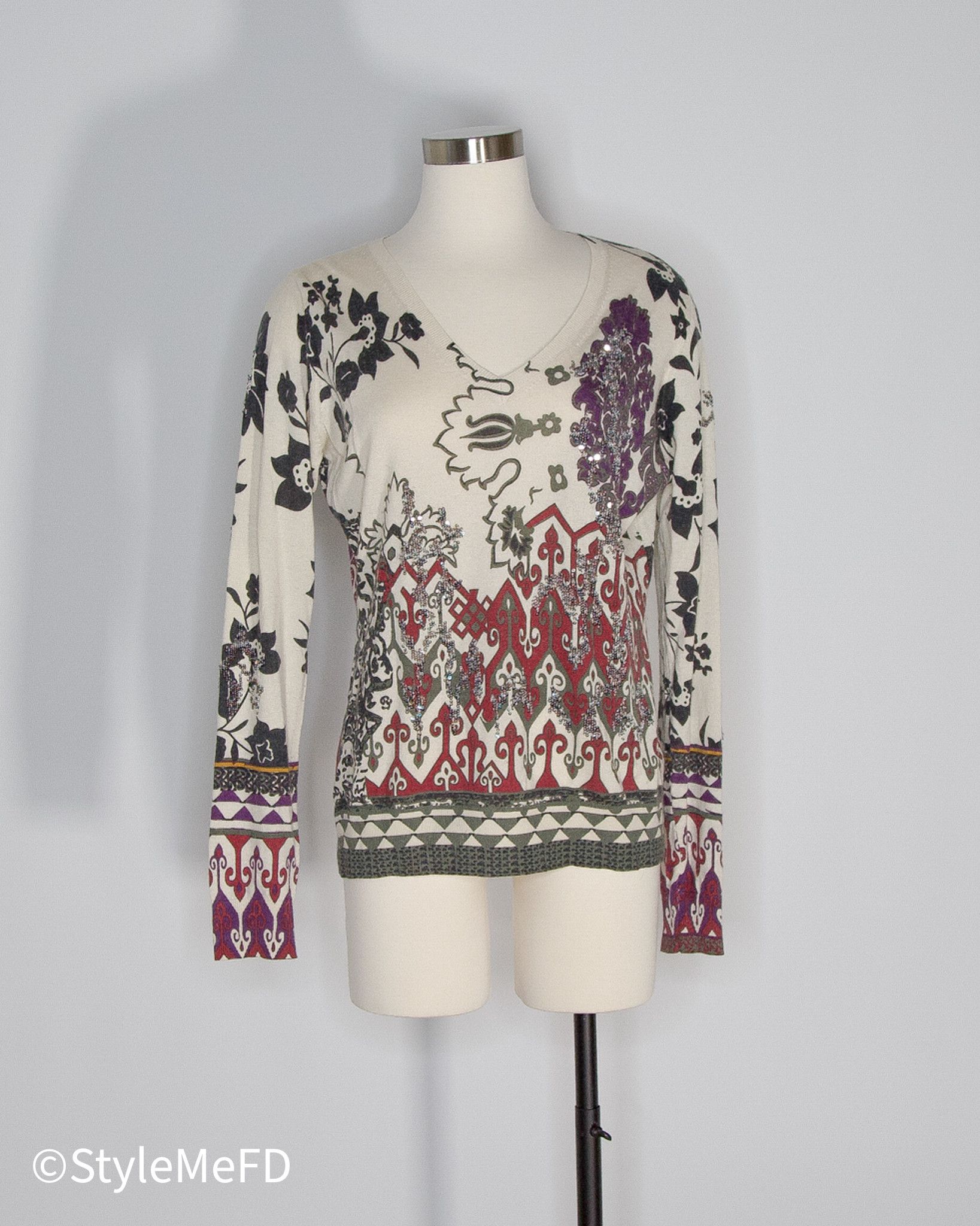 Etro Vintage Etro V-Neck Pullover w Sequin Detail Size L / US 10 / IT 46 - 1 Thumbnail