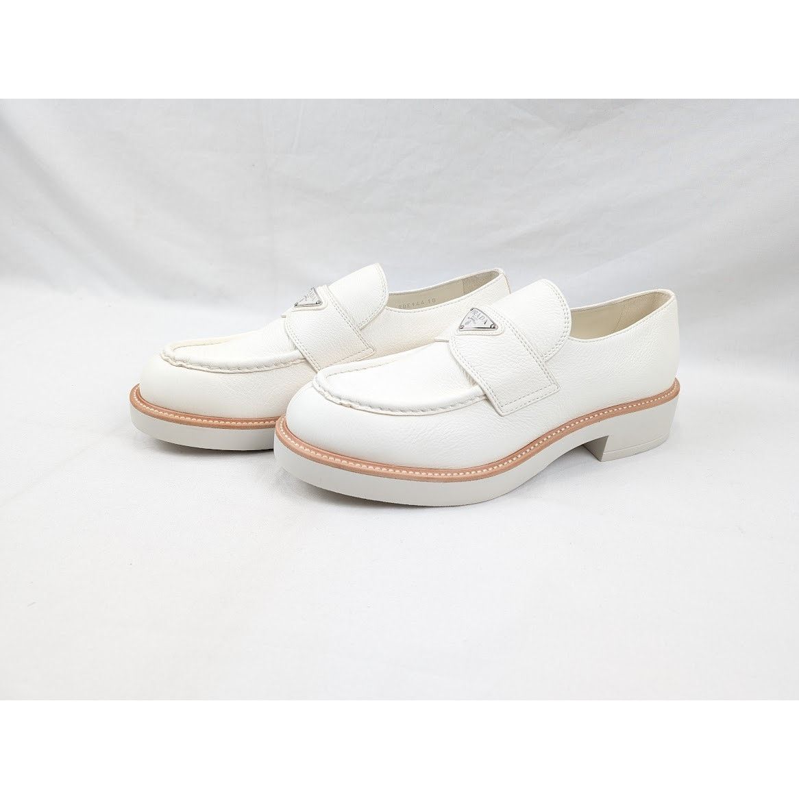 Prada o1rshd1 50mm triangle-logo leather loafers in white Size US 11 / EU 44 - 14 Thumbnail