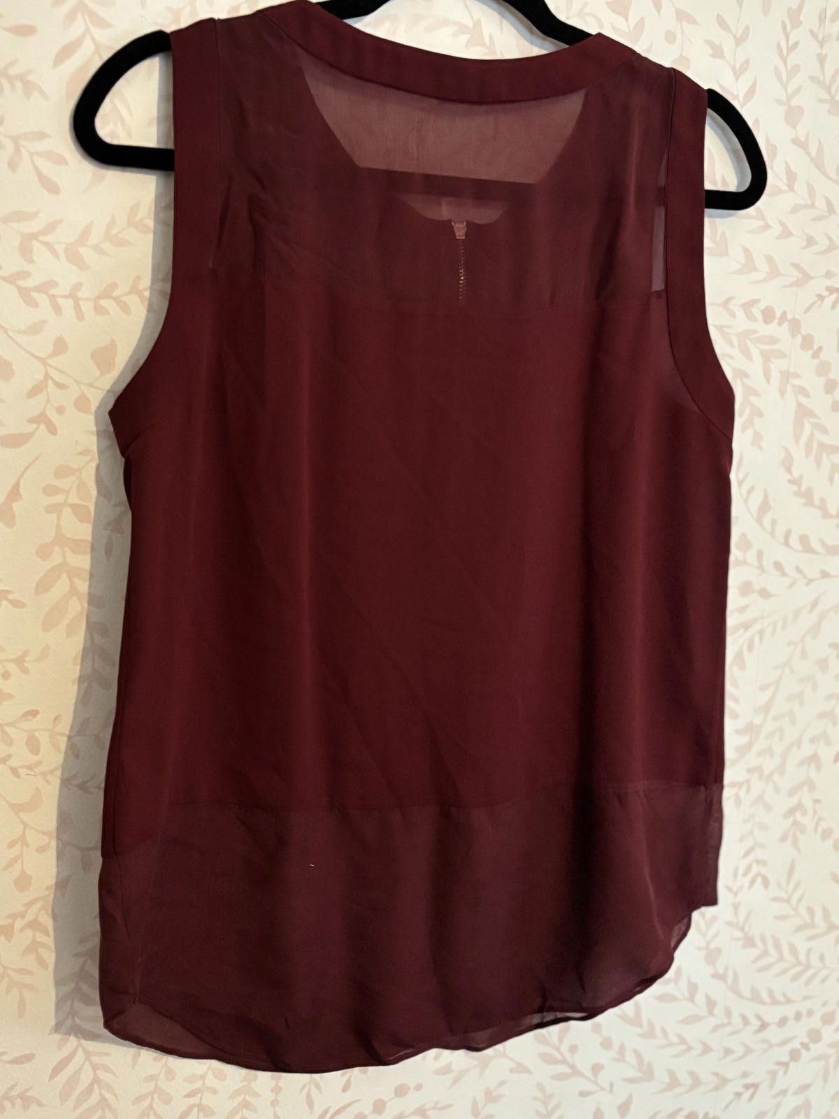 Elizabeth and James Elizabeth and James Burgundy Sleeveless Silk Top Front Ziper Size S / US 4 / IT 40 - 6 Thumbnail