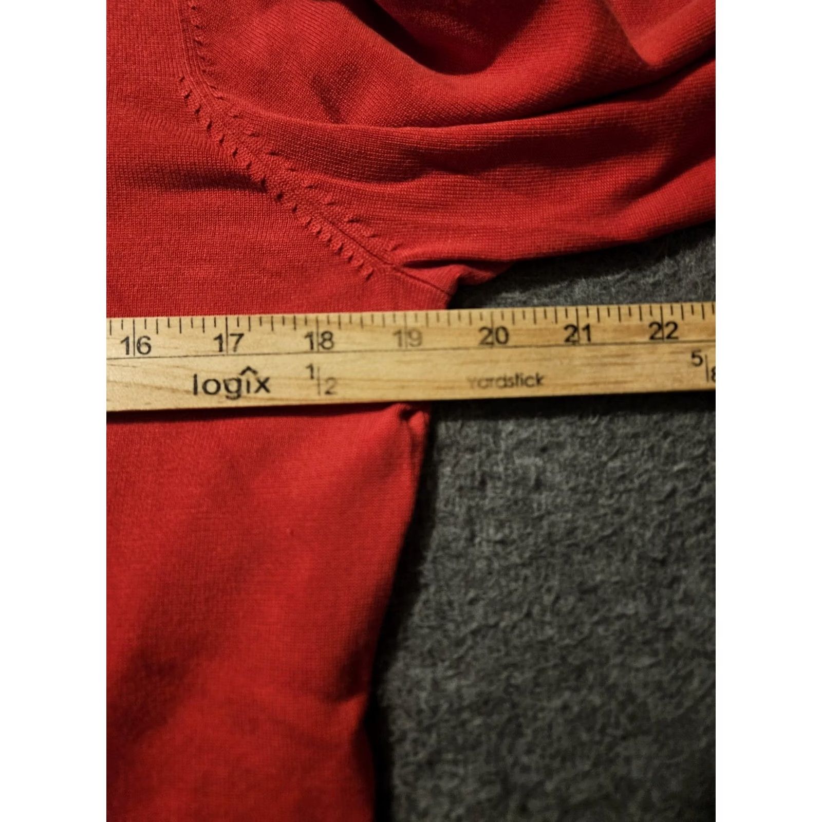 Pendleton Pendleton Shirt Women's Medium Red 75% Silk 25% Nylon Mock Neck Pullover Size M / US 6-8 / IT 42-44 - 3 Thumbnail