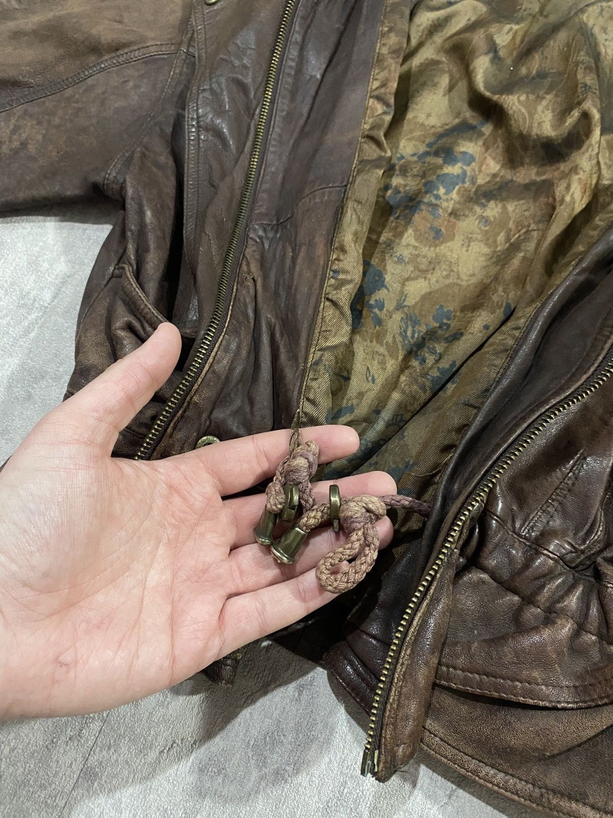 Le Grande Bleu (L.G.B.) Vintage Distressed Leather Jacket LGB If Six Was Nine Style Size M / US 6-8 / IT 42-44 - 14 Thumbnail