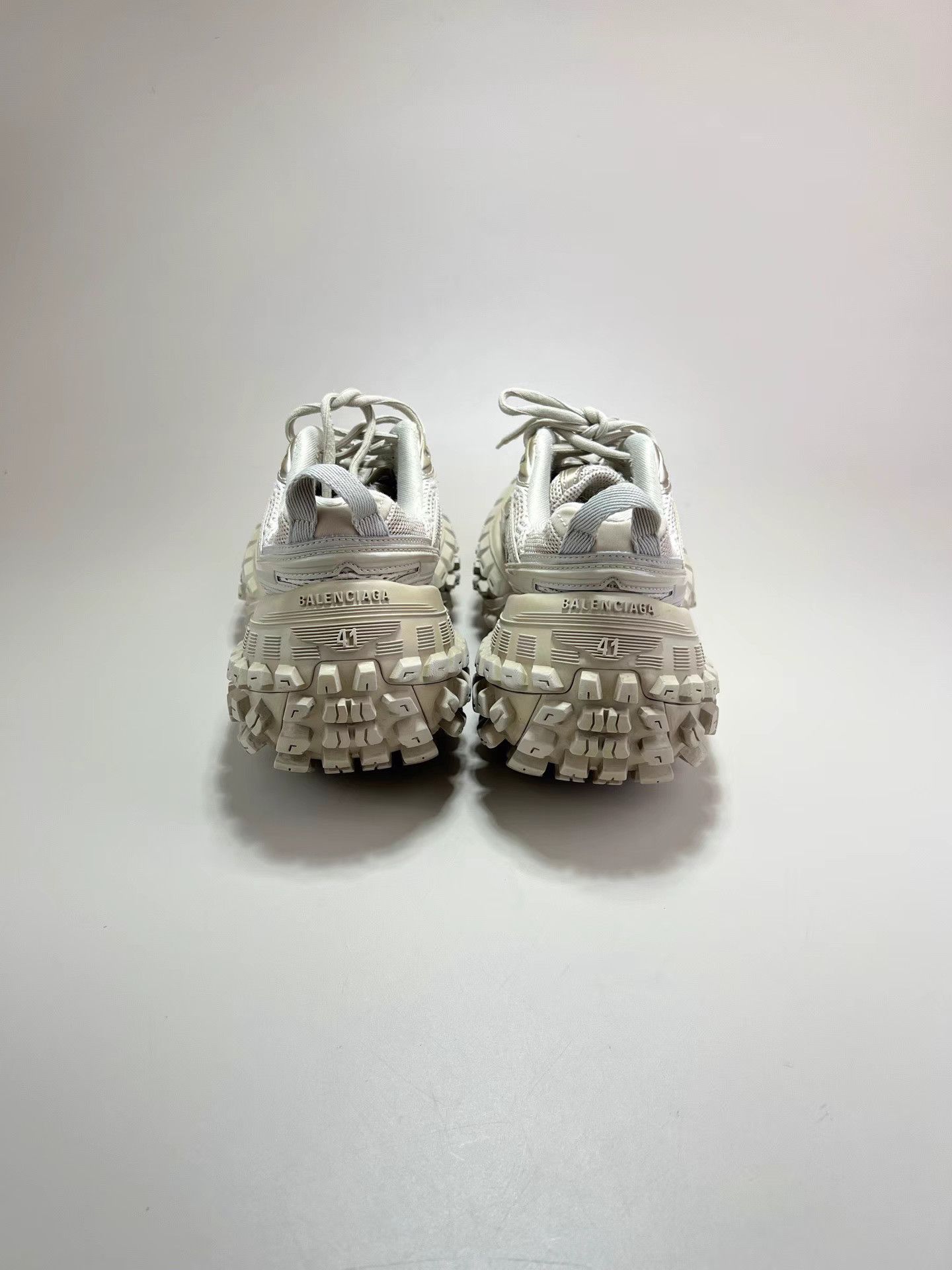 Balenciaga BALENCIAGA Light Brown Tire Sneakers Size US 8 / EU 41 - 3 Thumbnail