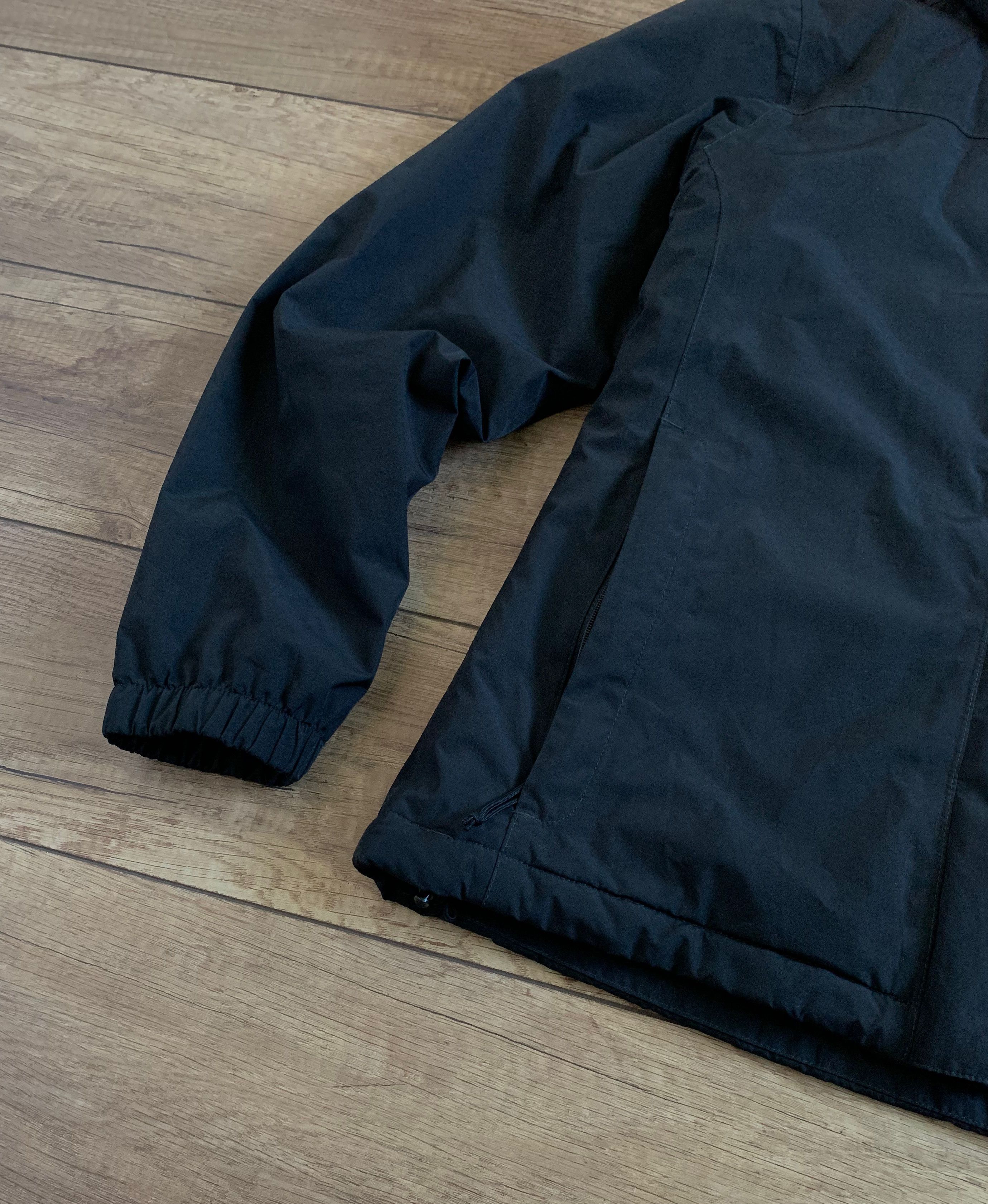 The North Face The North Face Black Hyvent Insulated Hooded Jacket Size M / US 6-8 / IT 42-44 - 4 Thumbnail