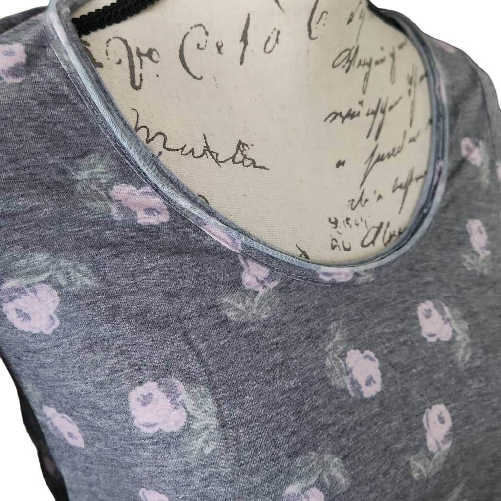 Chaser Brand Chaser Ladies Soft Gray Long Sleeve Floral Print Crop Top - Size S / US 4 / IT 40 - 3 Thumbnail
