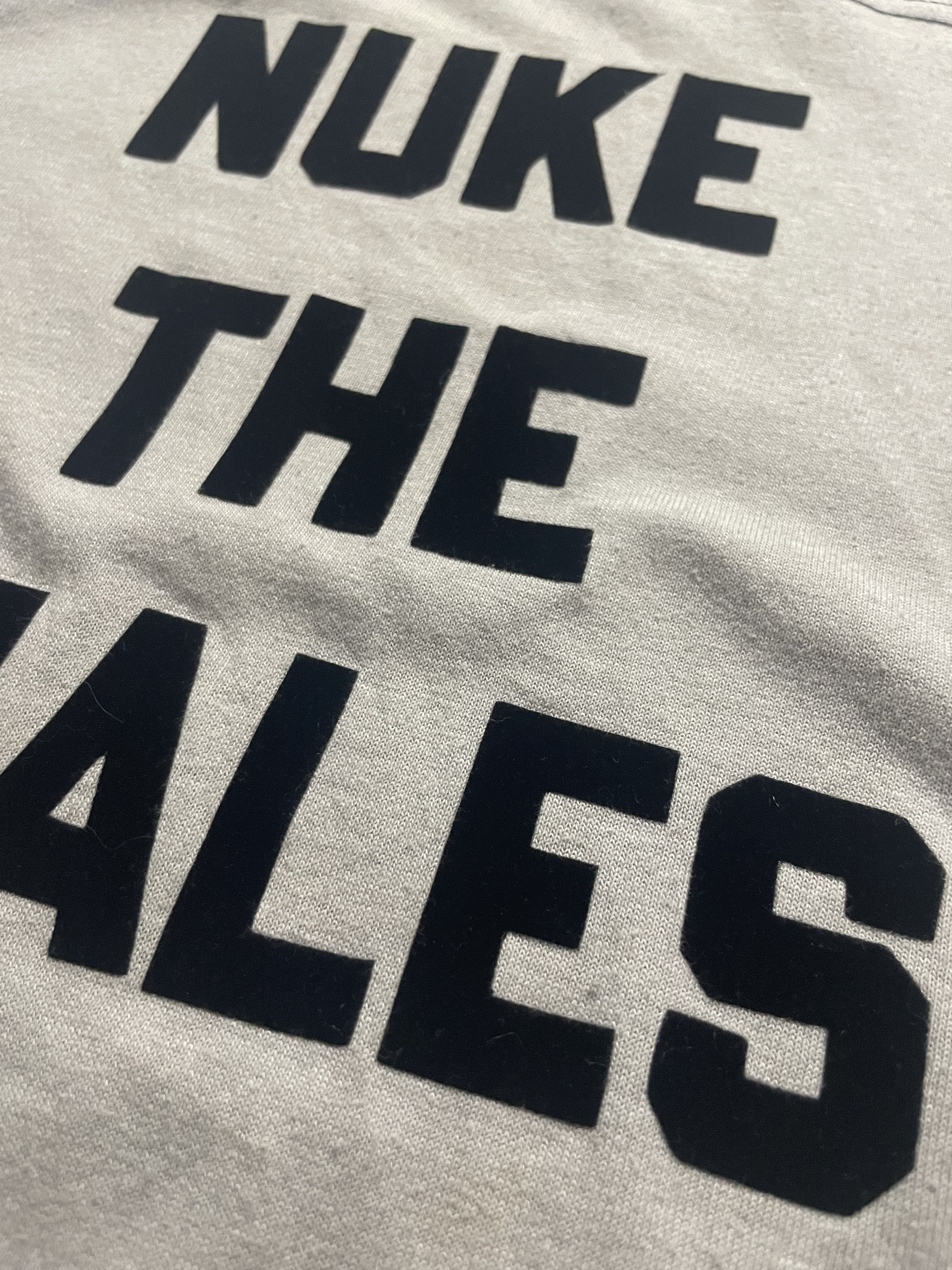 Vintage Vintage Nuke The Whales 80s 90s Statement Shirt Size US M / EU 48-50 / 2 - 4 Thumbnail