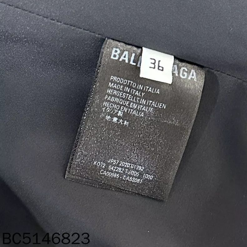 Balenciaga Balenciaga size 36 Back logo assault jacket Size US S / EU 44-46 / 1 - 5 Thumbnail