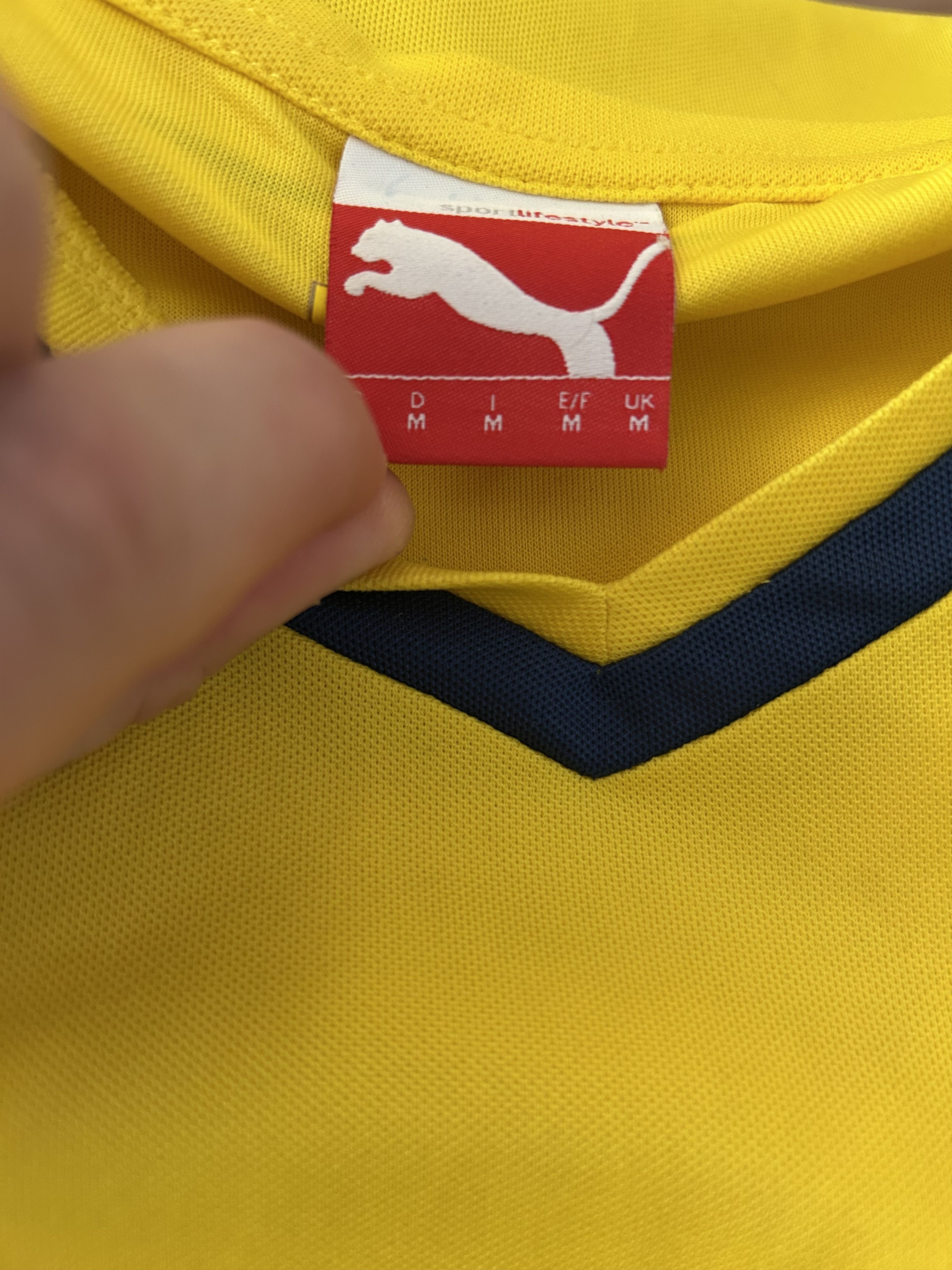 Puma ARSENAL LONDON F.C. 2014 - 2015 Puma - M - UNIQUE Size US M / EU 48-50 / 2 - 7 Thumbnail