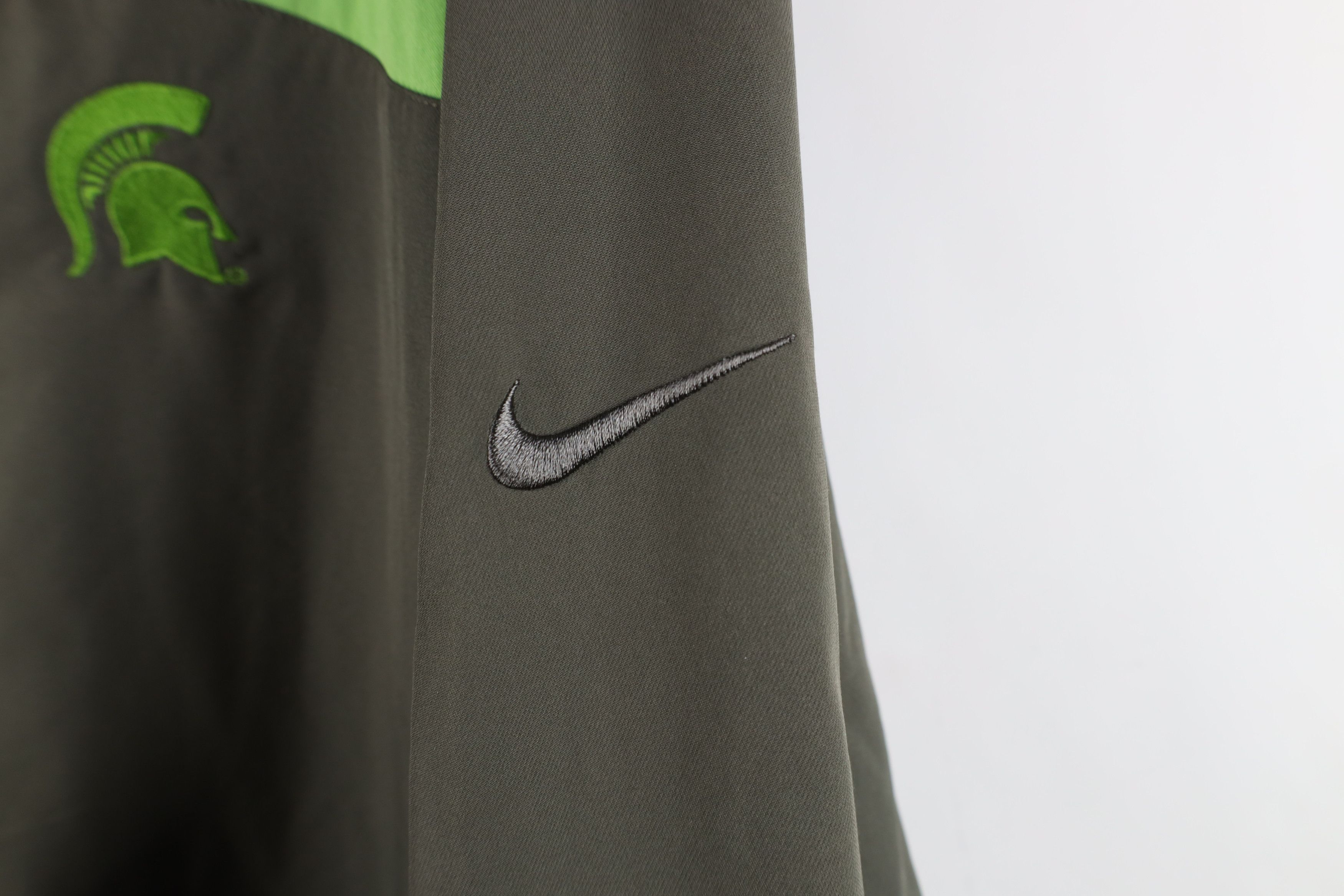 Nike × Vintage Nike Golf Michigan State University Half Zip Pullover Jacket Size US XL / EU 56 / 4 - 4 Thumbnail