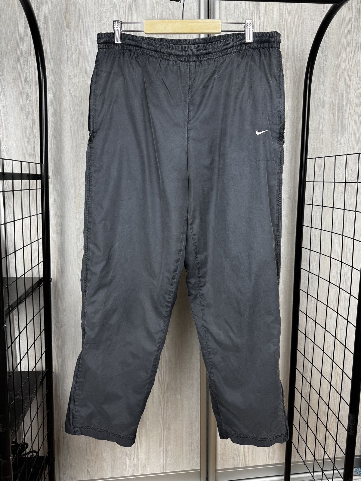 Nike Nike vintage y2k dark grey faded distressed track pants sz M Size US 32 / EU 48 - 1 Thumbnail