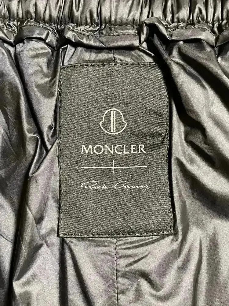 Rick Owens Rick Owens Sz S Rick Ownes x Moncler Puffer Shorts-2506 Size US 30 / EU 46 - 4 Thumbnail