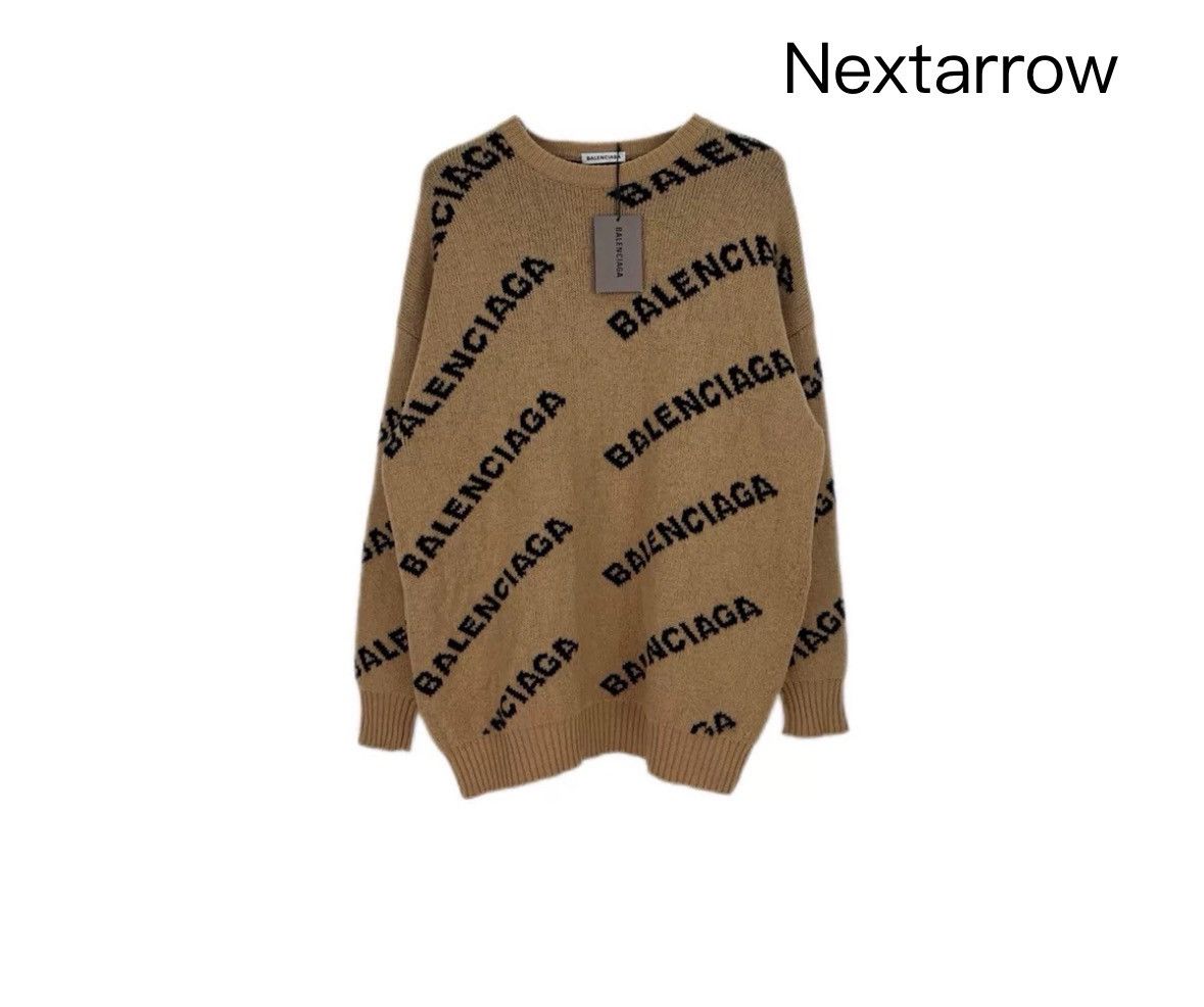 Balenciaga Balenciaga camel bullet screen logo wool sweater Size US S / EU 44-46 / 1 - 1 Thumbnail