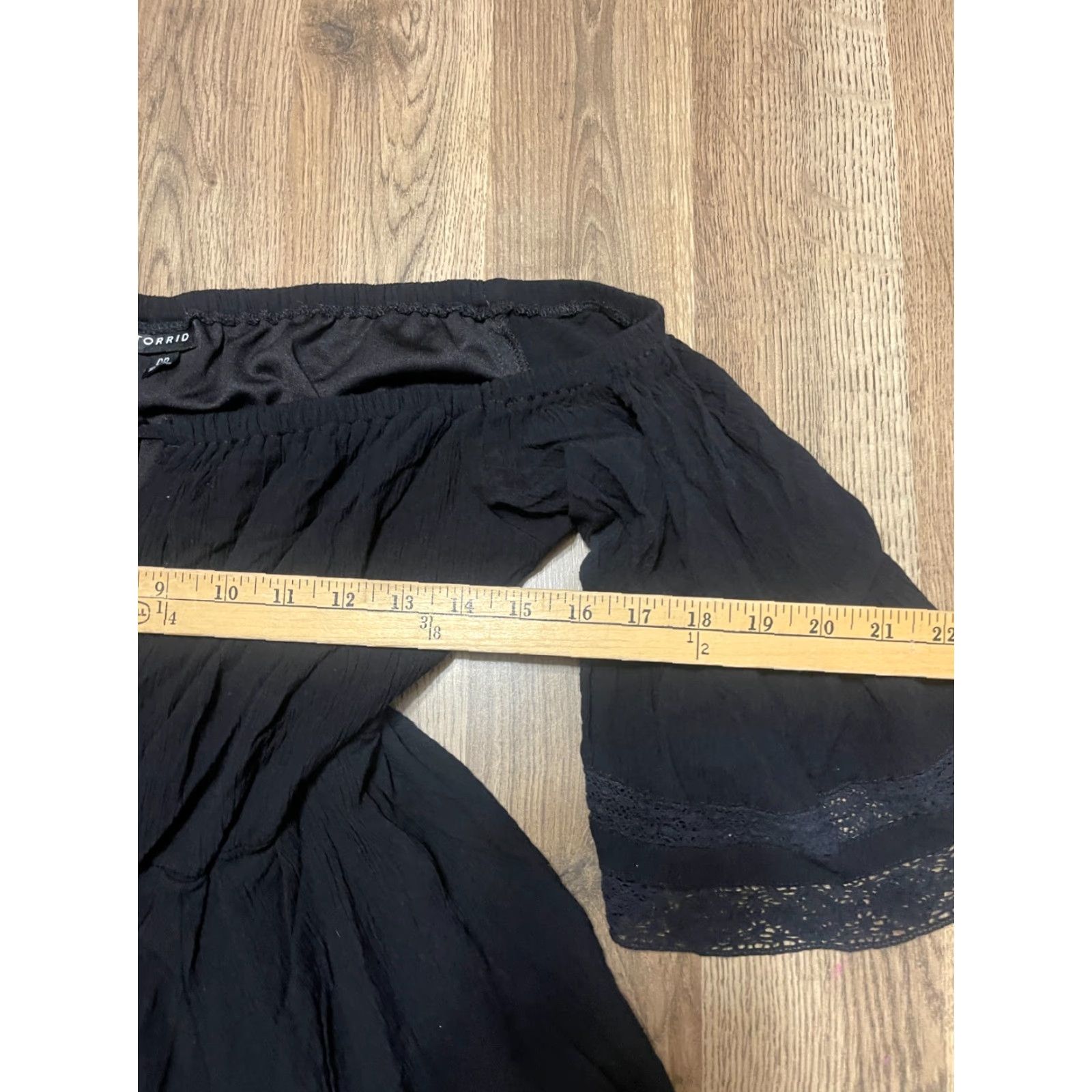 Torrid Torrid Dress Women’s 10 Black Off the Shoulder Flared Sleeve Knee Length Casual Modern Fit & Flare Size L / US 10 / IT 46 - 6 Thumbnail