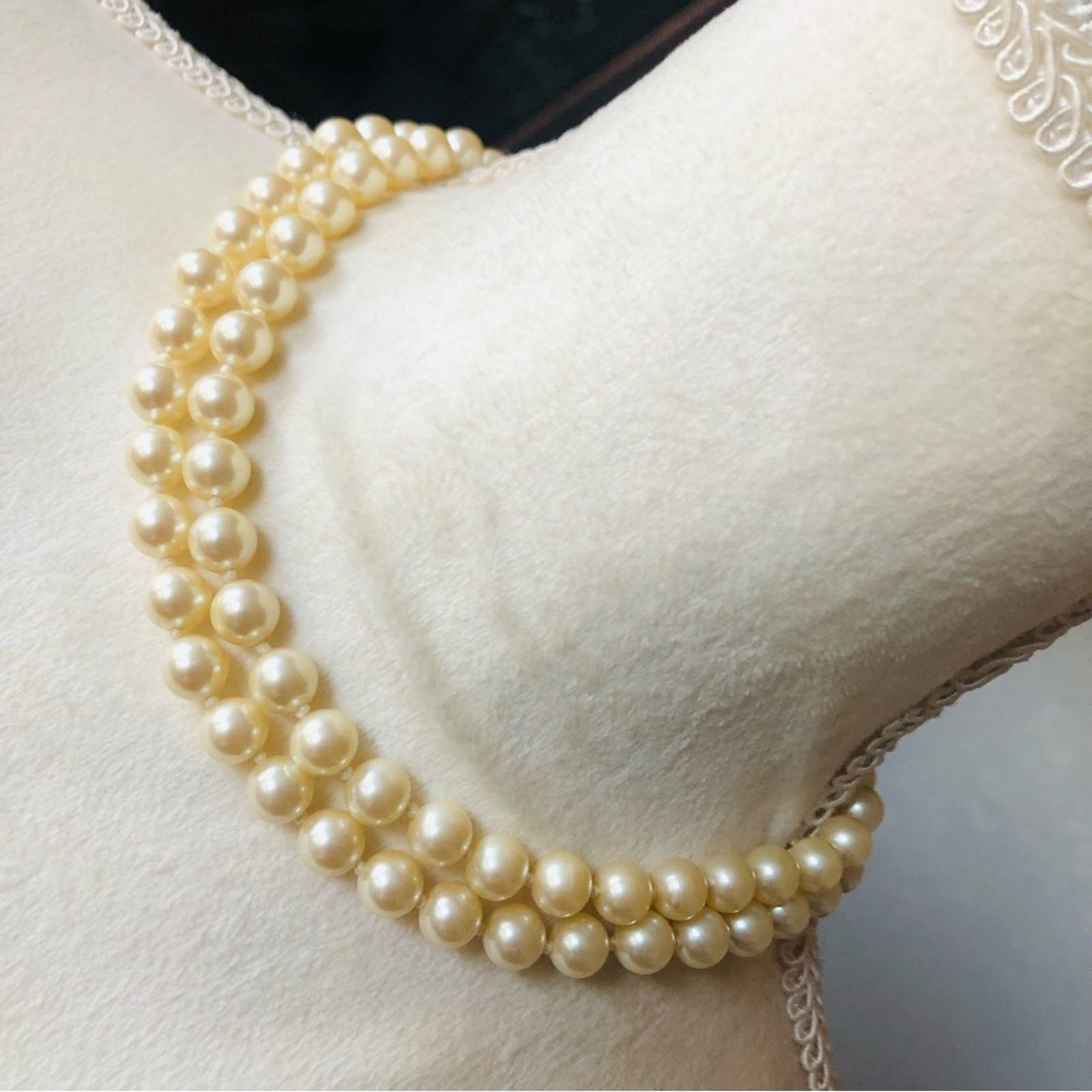 Vintage Vintage double strand classic cream pearl necklace Size ONE SIZE - 1 Thumbnail