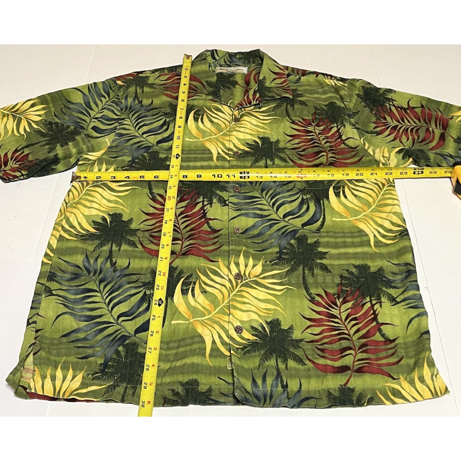 Tommy Bahama Tommy Bahama Shirt Mens Medium Floral Hawaiian Silk Beach Size US M / EU 48-50 / 2 - 4 Thumbnail
