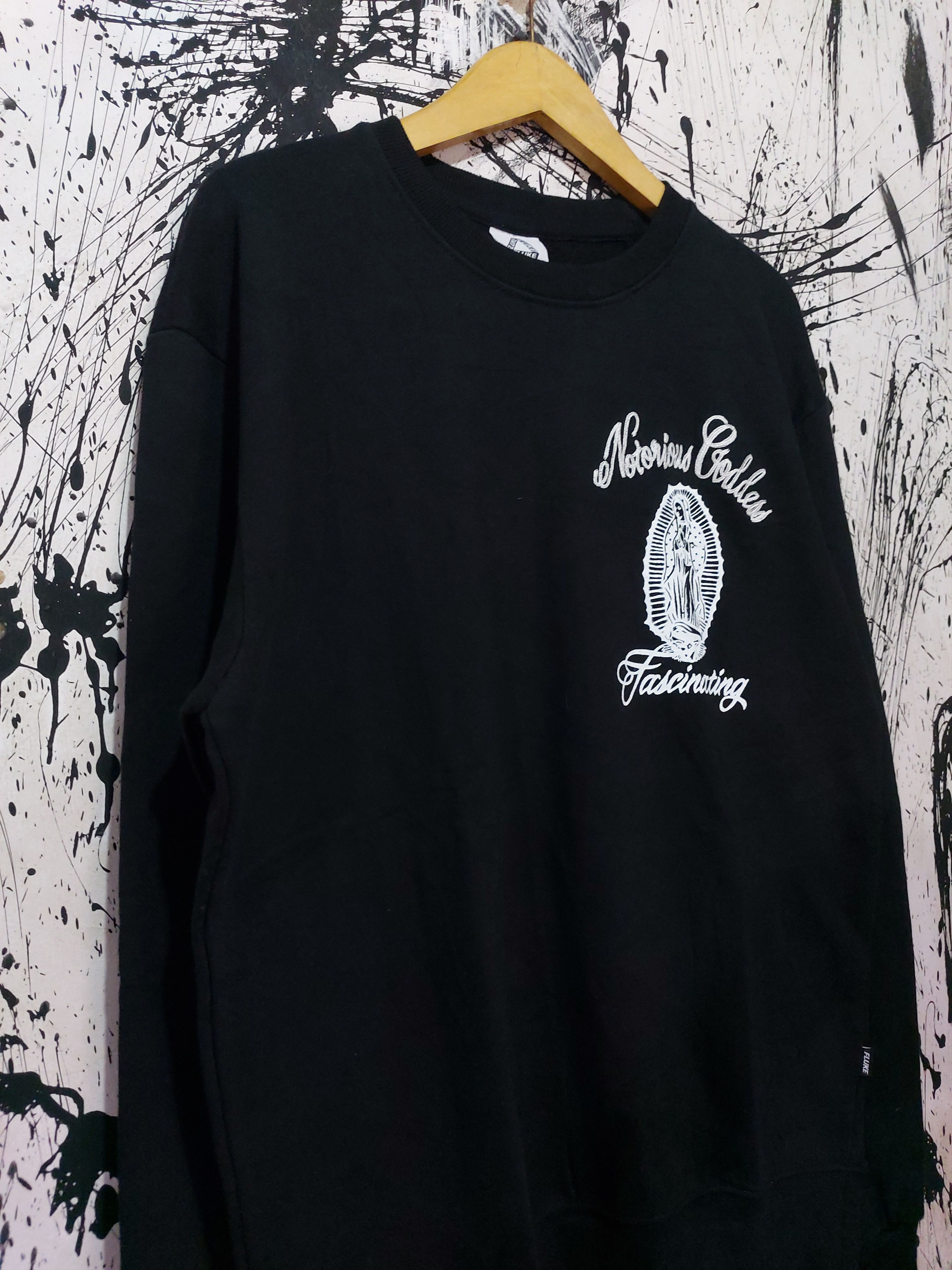 Japanese Brand Y2K FLUKE NOTORIOUS GODDESS FASCINATING LOGO SWEATSHIRT Size US L / EU 52-54 / 3 - 5 Thumbnail