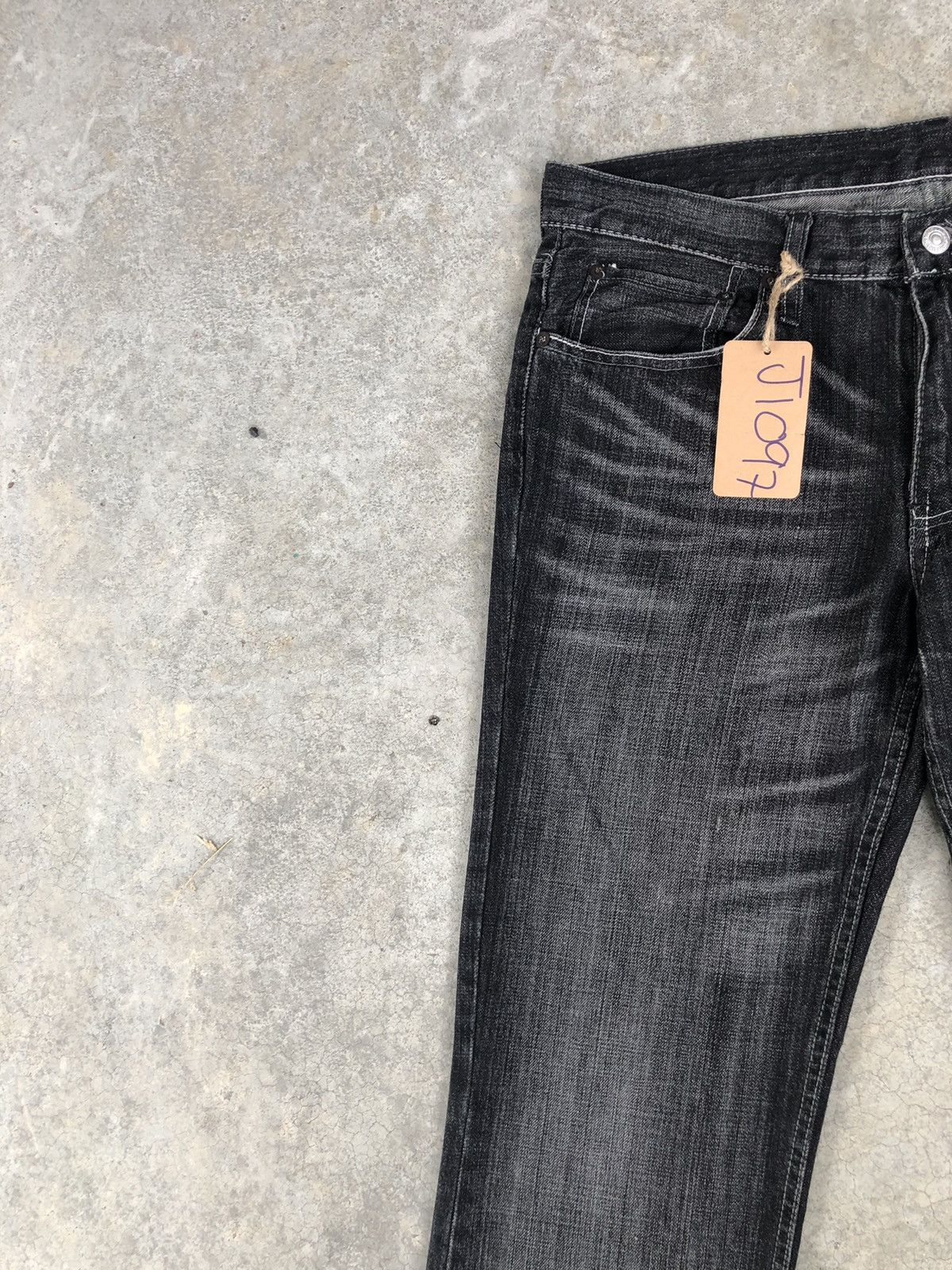 Takeo Kikuchi Japanese Takeo Kikuchi Distressed Jeans Size US 34 / EU 50 - 4 Thumbnail