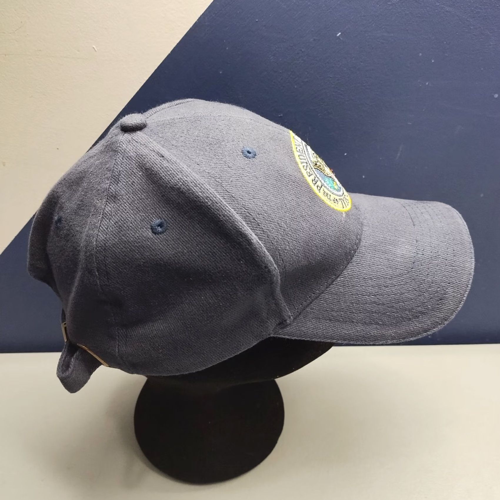 Vintage Nike SeAL Of The President Of The United States Baseball Cap Mens Navy Adjustable Size ONE SIZE - 3 Thumbnail