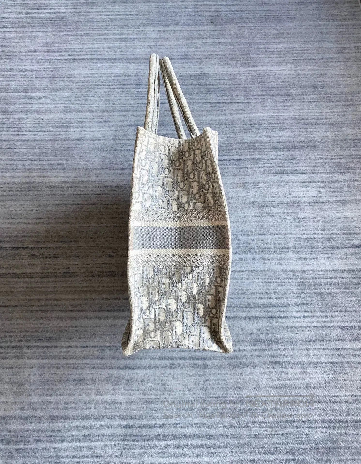 Dior dior gray logo tote bag large size. Size ONE SIZE - 6 Thumbnail