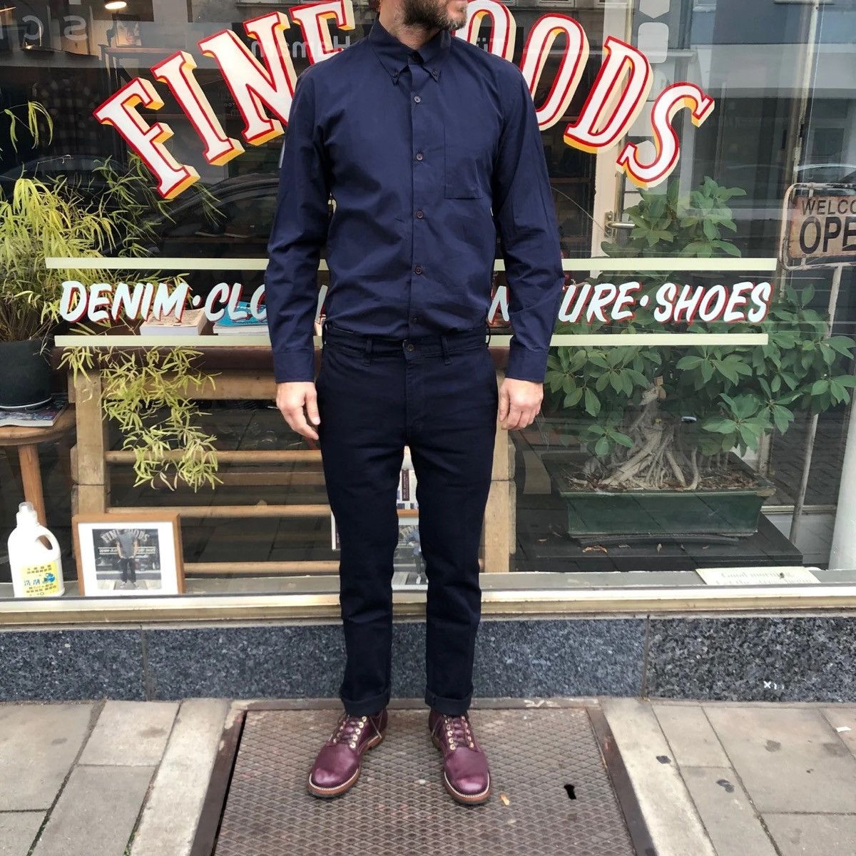 Indigo × Japan Blue Jeans × Momotaro Jeans Japan Blue Jeans 10oz Indigo Dyed Slim Trousers Denim Pants Size US 30 / EU 46 - 2 Thumbnail