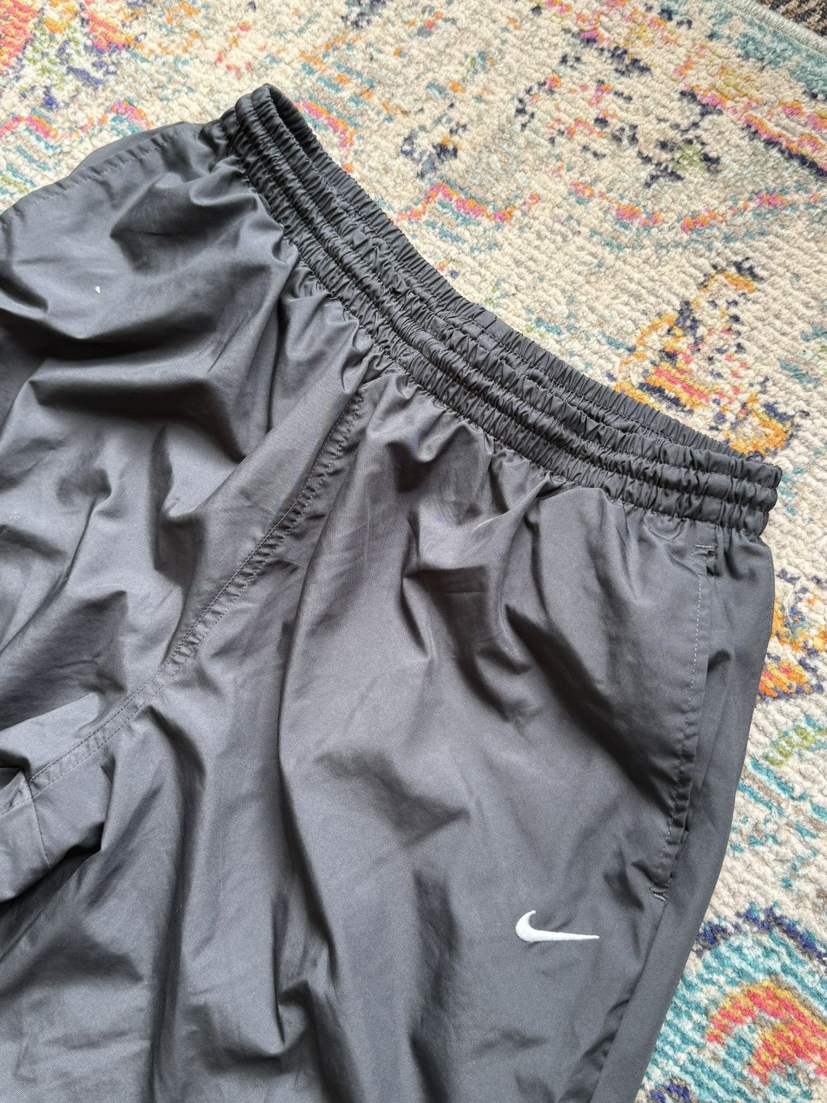 Nike Vintage Nike Nylon Pants Size US 34 / EU 50 - 2 Thumbnail