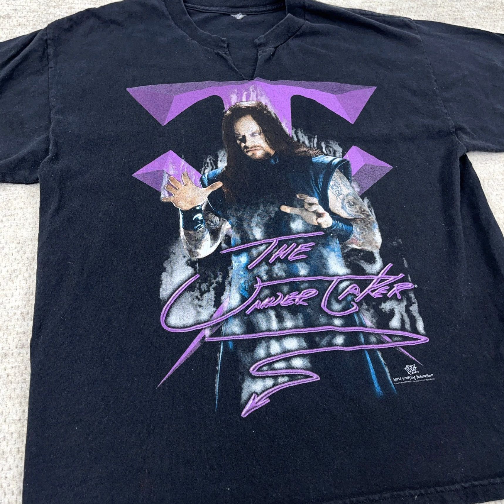 Logo 7 VINTAGE WWF Undertaker Shirt Men XL Black 90s Wrestling Tee Big Logo WWE 1999 90s Theme Mens XLT-Shirt? Size US XL / EU 56 / 4 - 6 Thumbnail