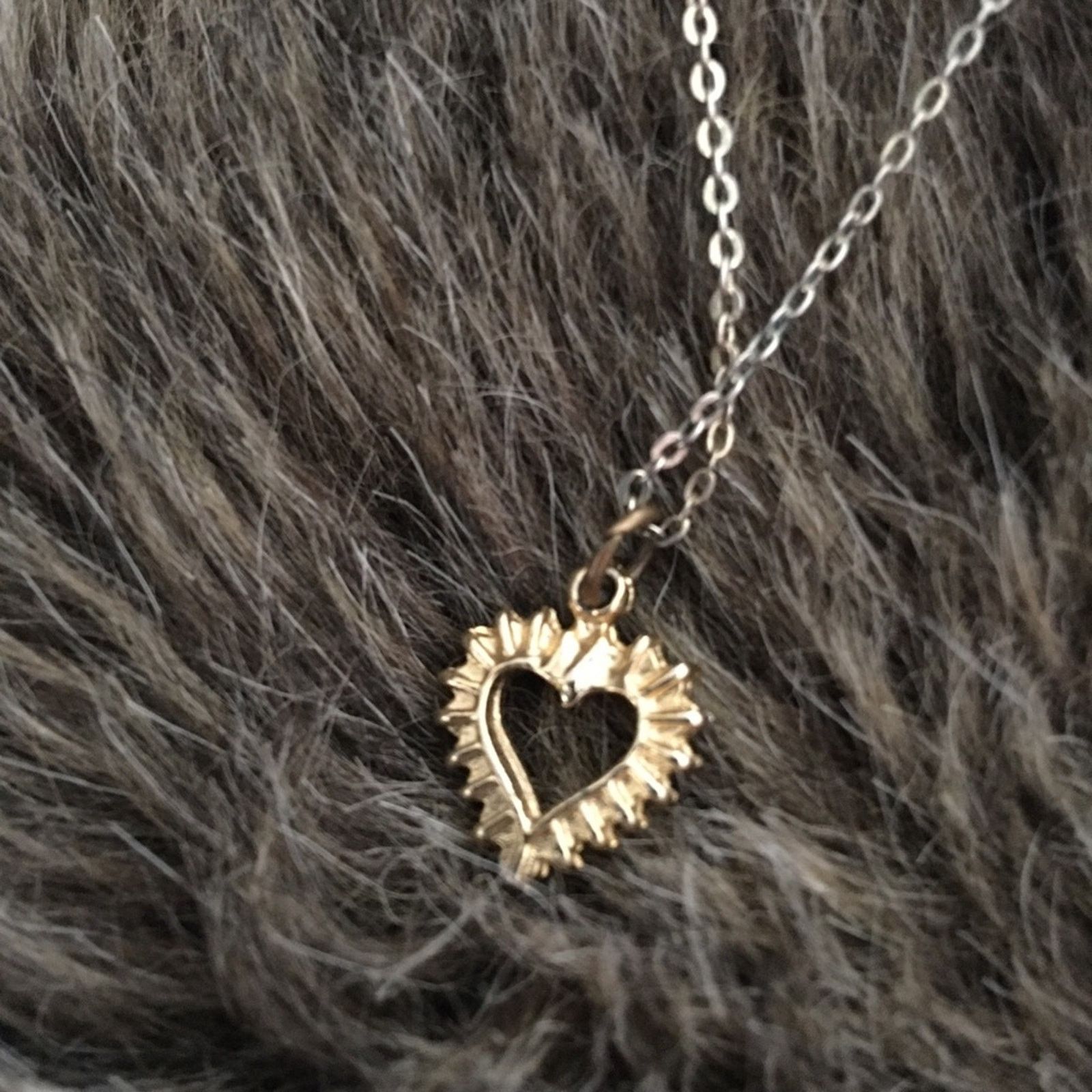 Vintage Vintage 70s gold tone rhinestone heart necklace Size ONE SIZE - 4 Thumbnail
